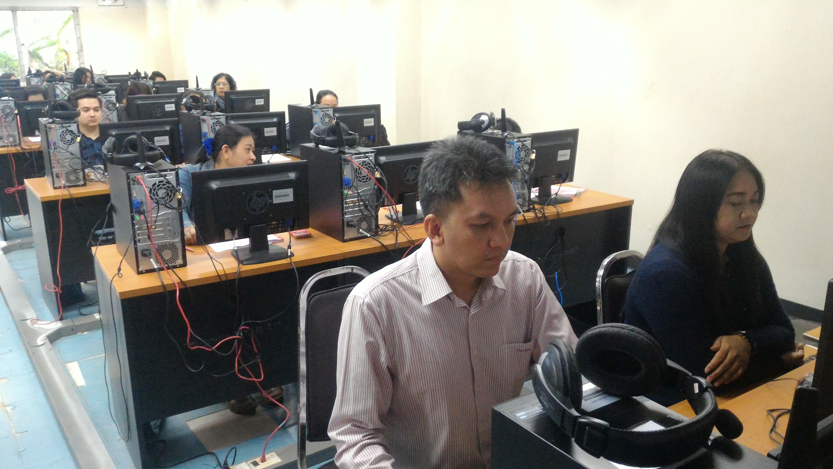 สพจ.สุราษฎร์ธานี เตรียมความพร้อมผู้บันทึกข้อมูล จปฐ. ด้านการใช้งานโปรแกรมบันทึกและประมวลผลฯ