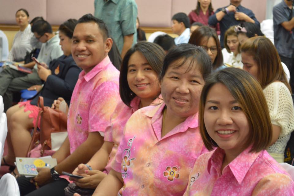 พัฒนาชุมชนสุราษฎร์ธานี กวาด 4 รางวัลดีเด่น ประกวดคลิปวิดีโอ Check-in ที่นี่ของดี พช.