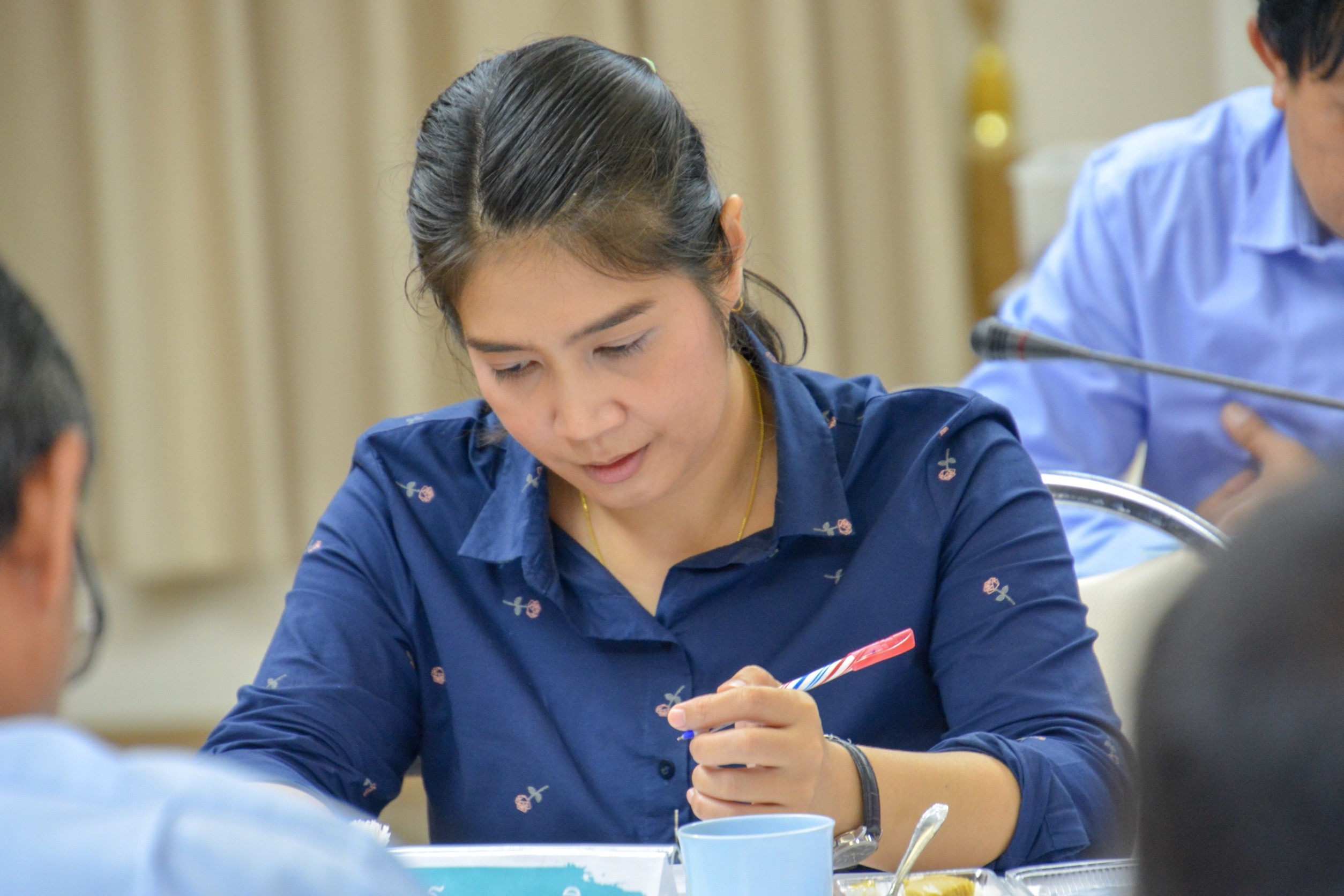 การประชุมประจำเดือน บุคลากร เจ้าหน้าทีพัฒนาชุมชนจังหวัดสุราษฎร์ธานี