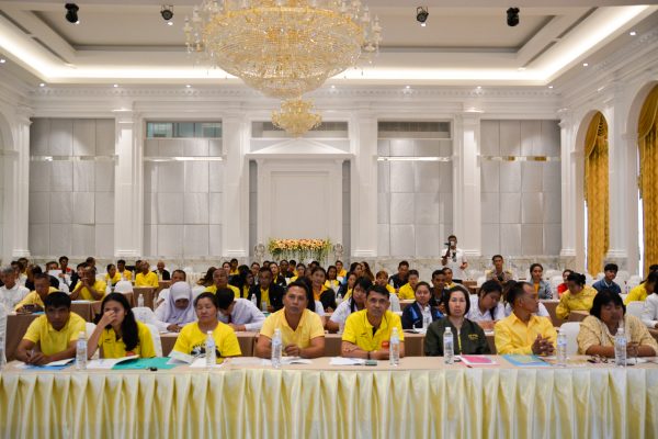 การฝึกอบรมนักเล่าเรื่องราวชุมชนและผู้นำเที่ยวชุมชน