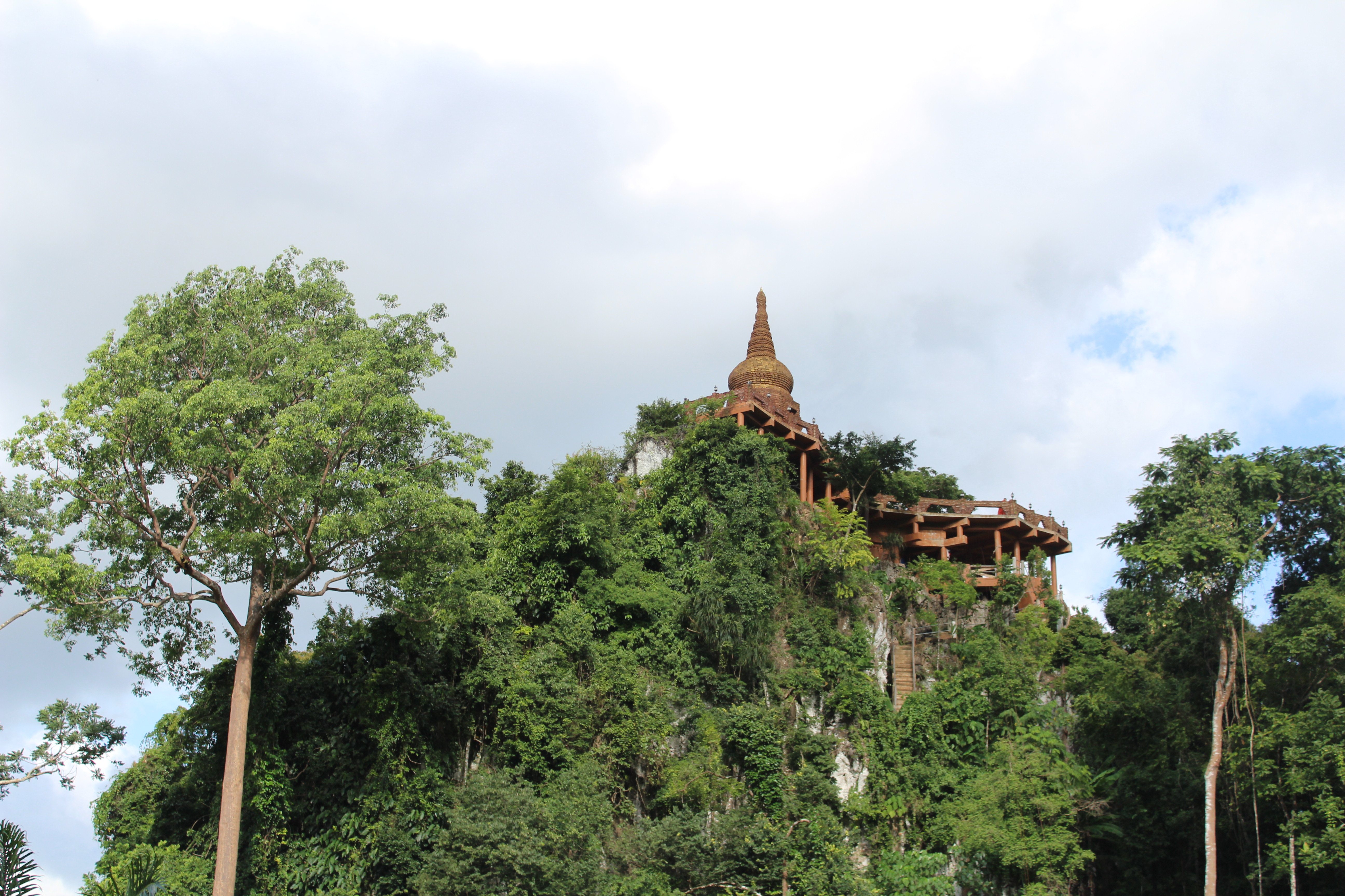 เยี่ยมชุมชนท่องเที่ยว OTOP นวัตวิถี บ้านเขานาใน