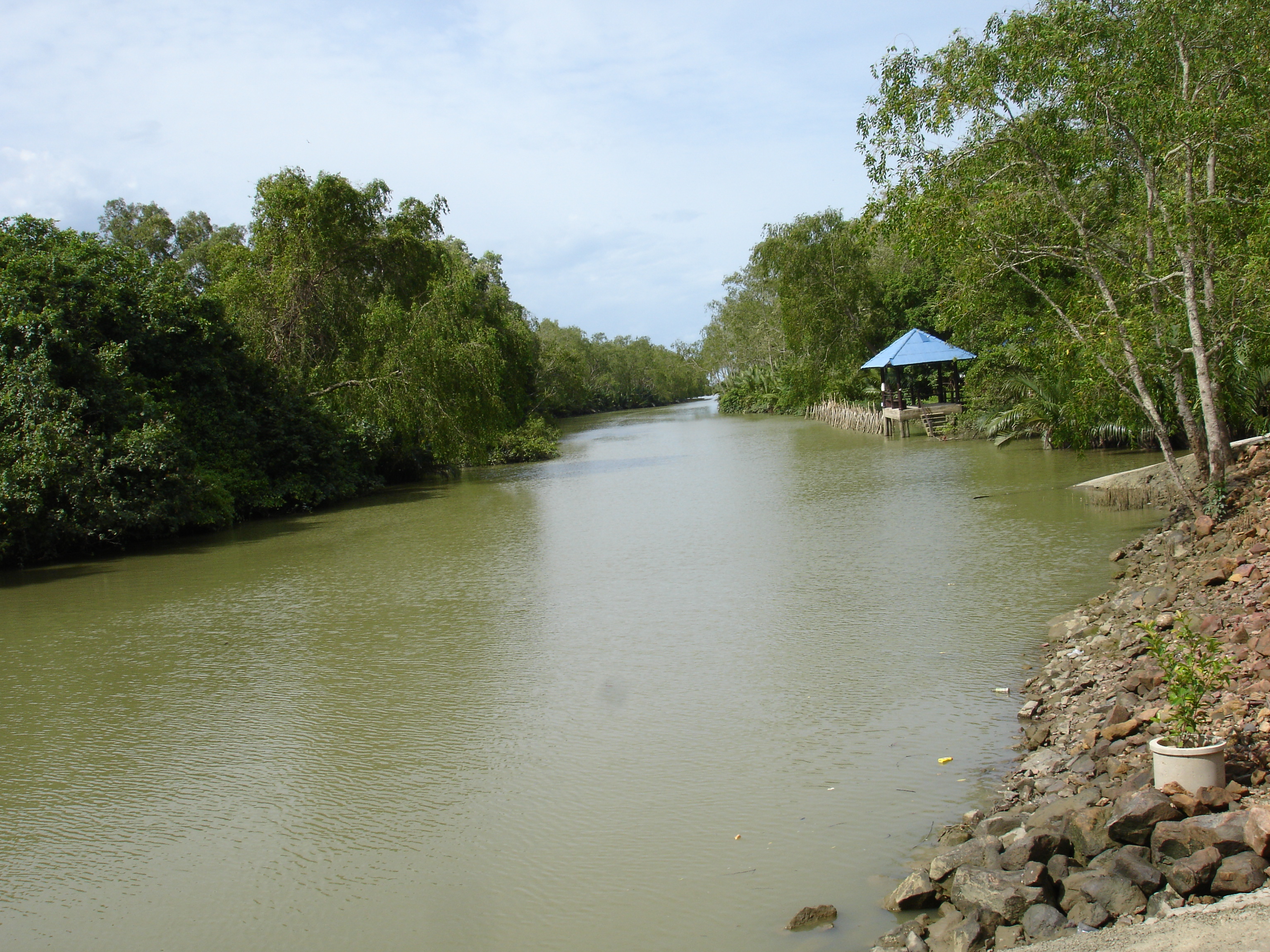 เยี่ยมและติดตามความก้าวหน้าชุมชนท่องเที่ยว OTOP นวัตวิถี บ้านห้วยทรัพย์ ต.ลีเล็ด