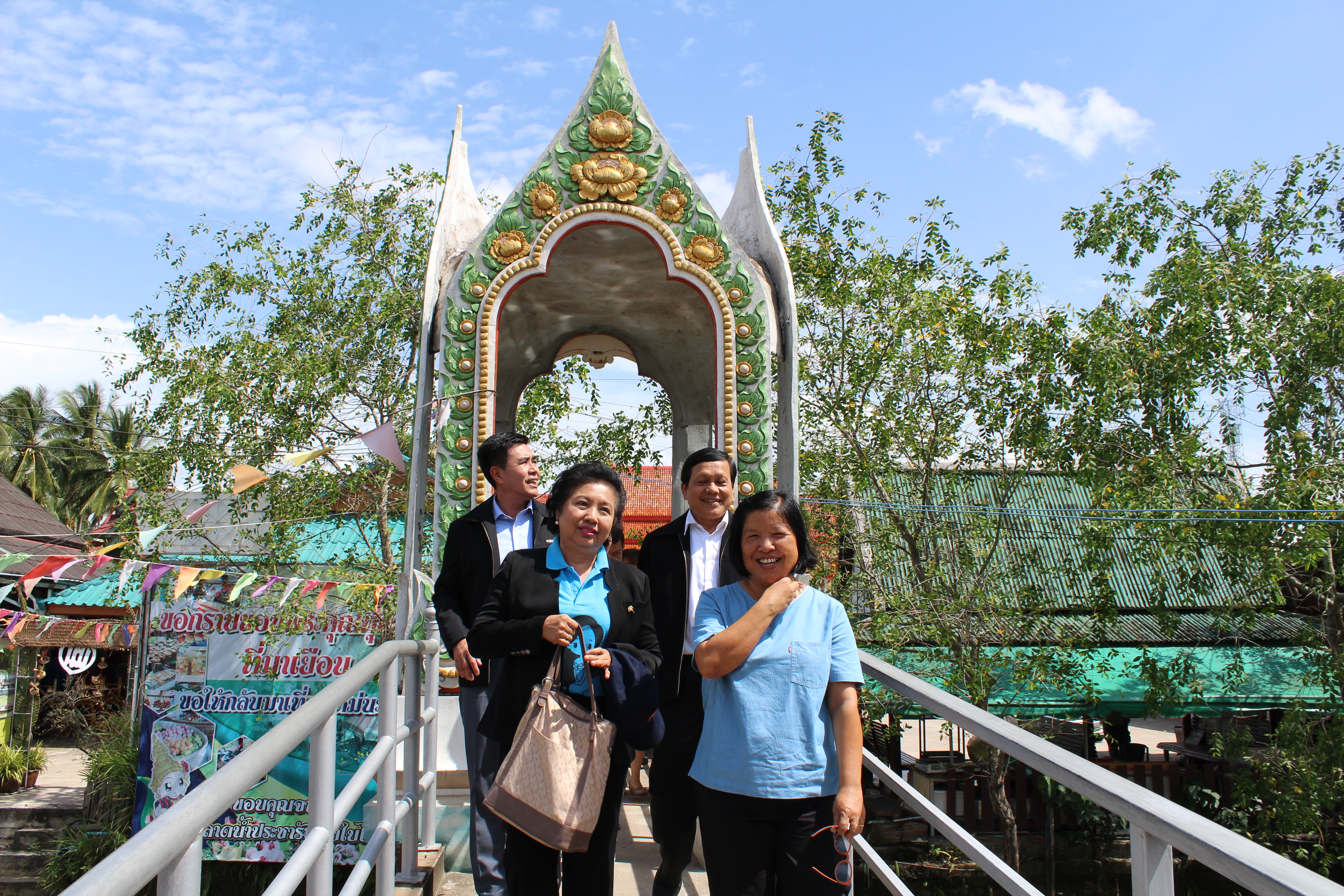 ผู้ตรวจกระทรวงมหาดไทยเยี่ยมชุมชนท่องเที่ยว OTOP นวัตวิถีตำบลบางใบไม้