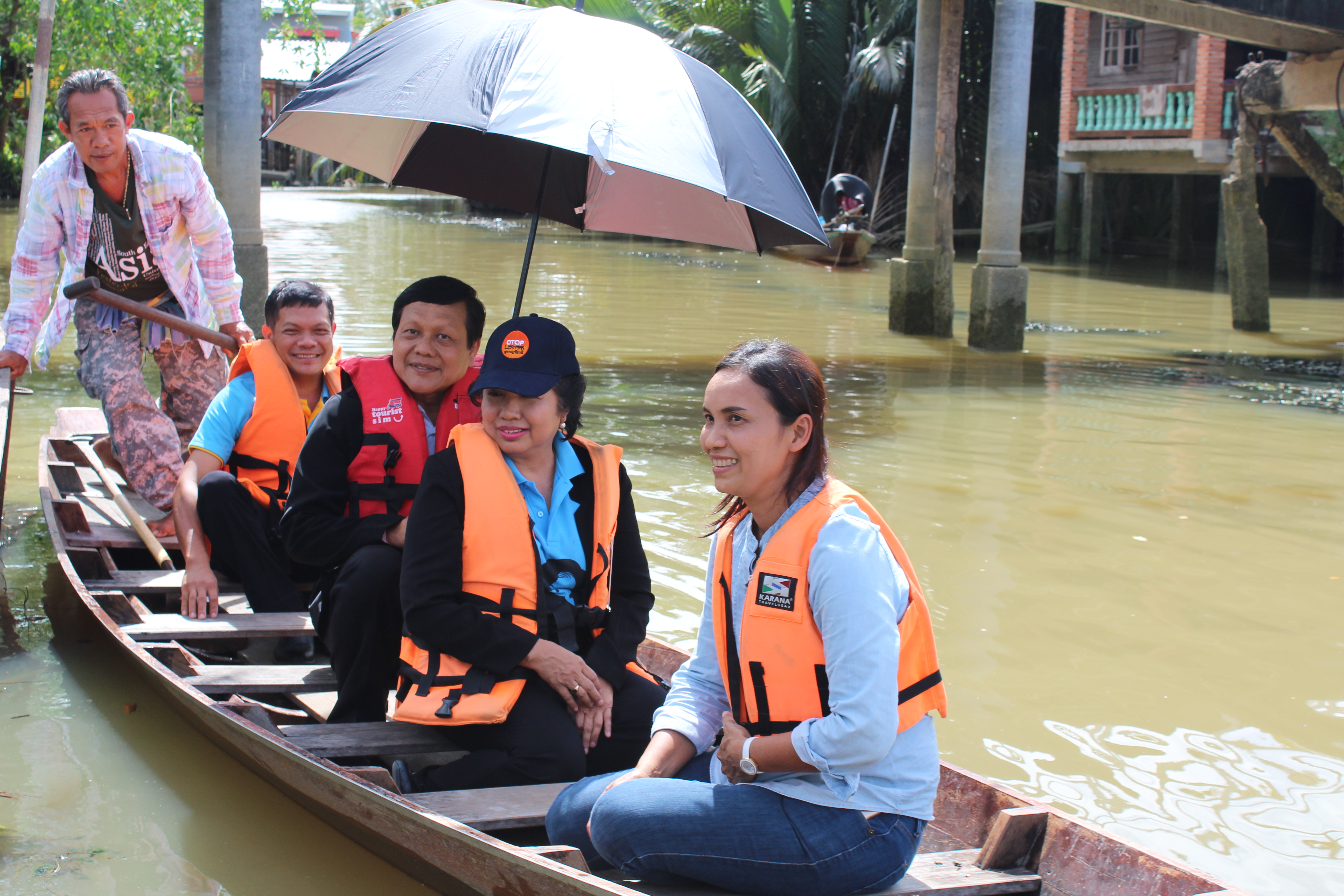 ผู้ตรวจกระทรวงมหาดไทยเยี่ยมชุมชนท่องเที่ยว OTOP นวัตวิถีตำบลบางใบไม้