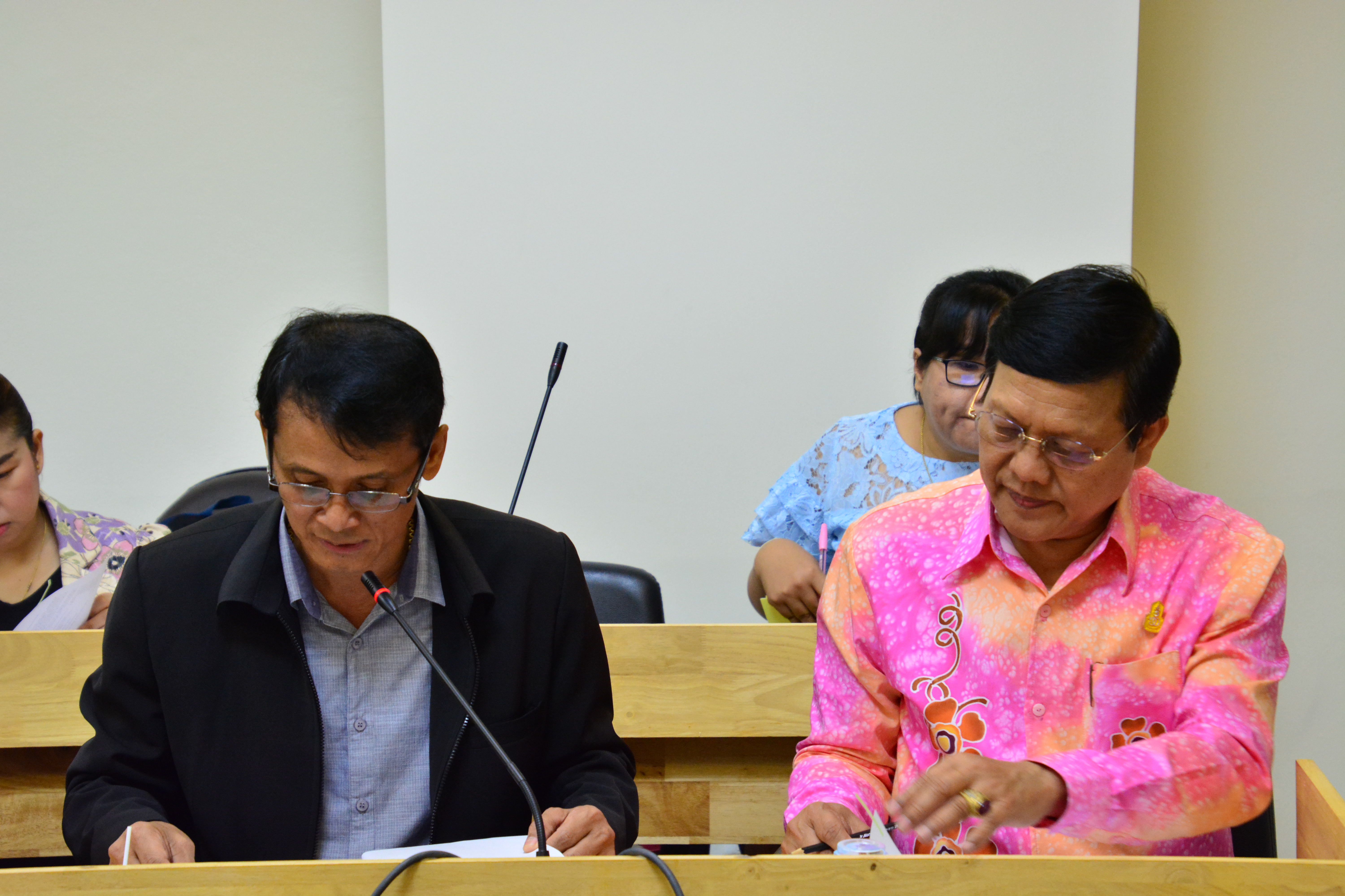 การประชุมคณะทำงานบริหารการจัดเก็บข้อมูล (จปฐ.) และข้อมูล กชช. 2ค จังหวัดสุราษฎร์ธานี