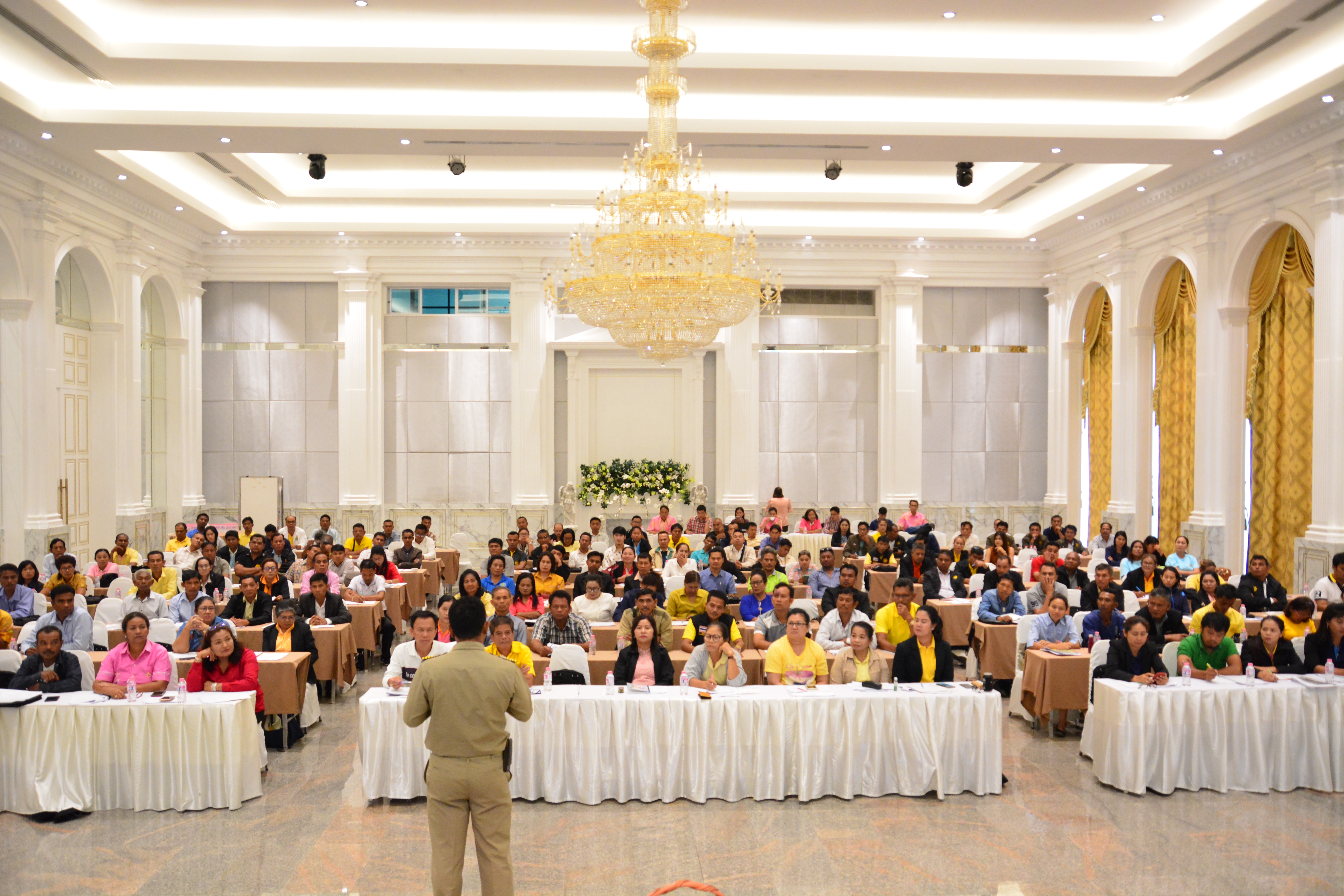 โครงการอบรมแกนนำพัฒนาหมู่บ้านเศรษฐกิจพอเพียง รุ่นที่ 1