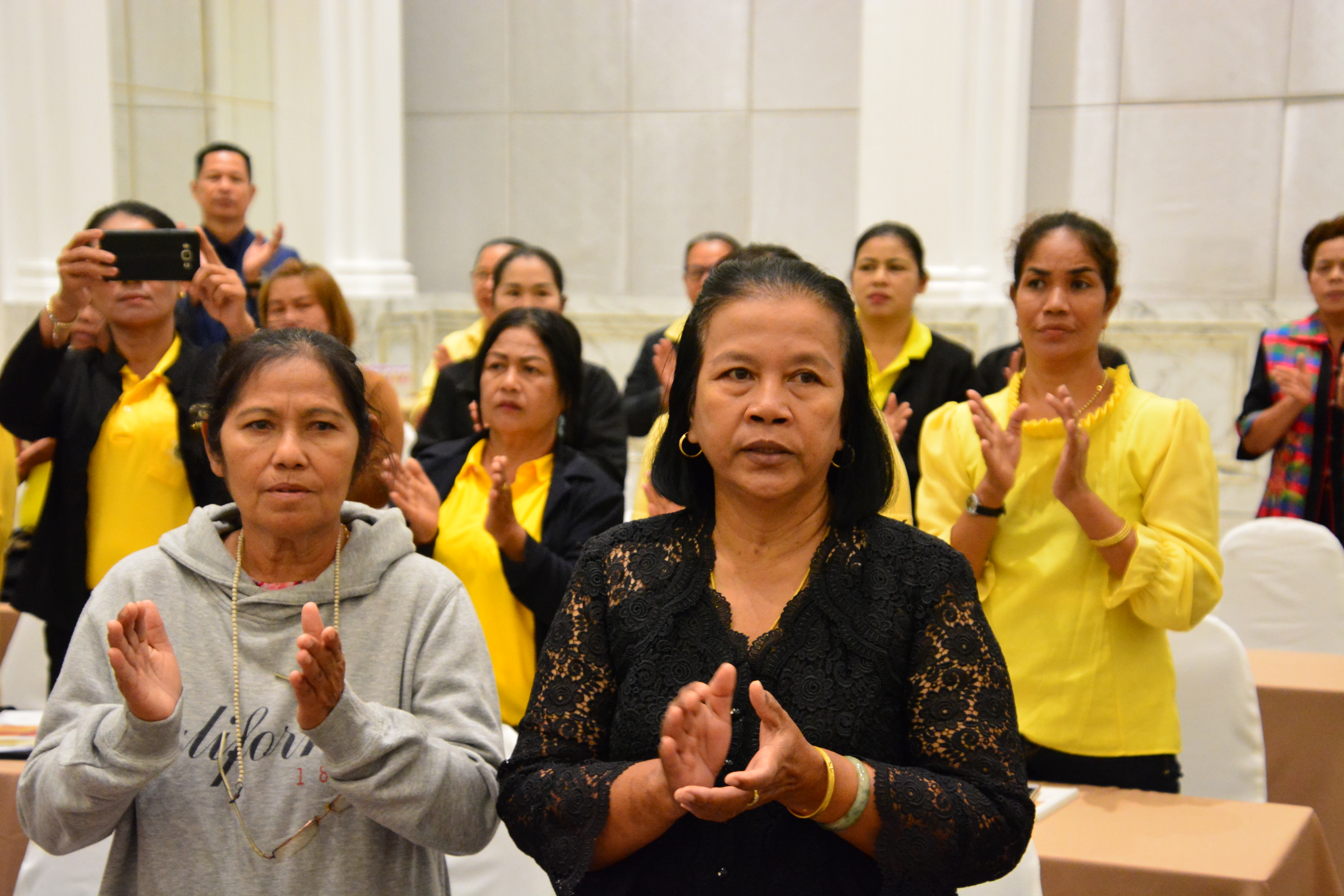ประชุมเชิงปฏิบัติการเสริมทักษะอาชีพสตรี