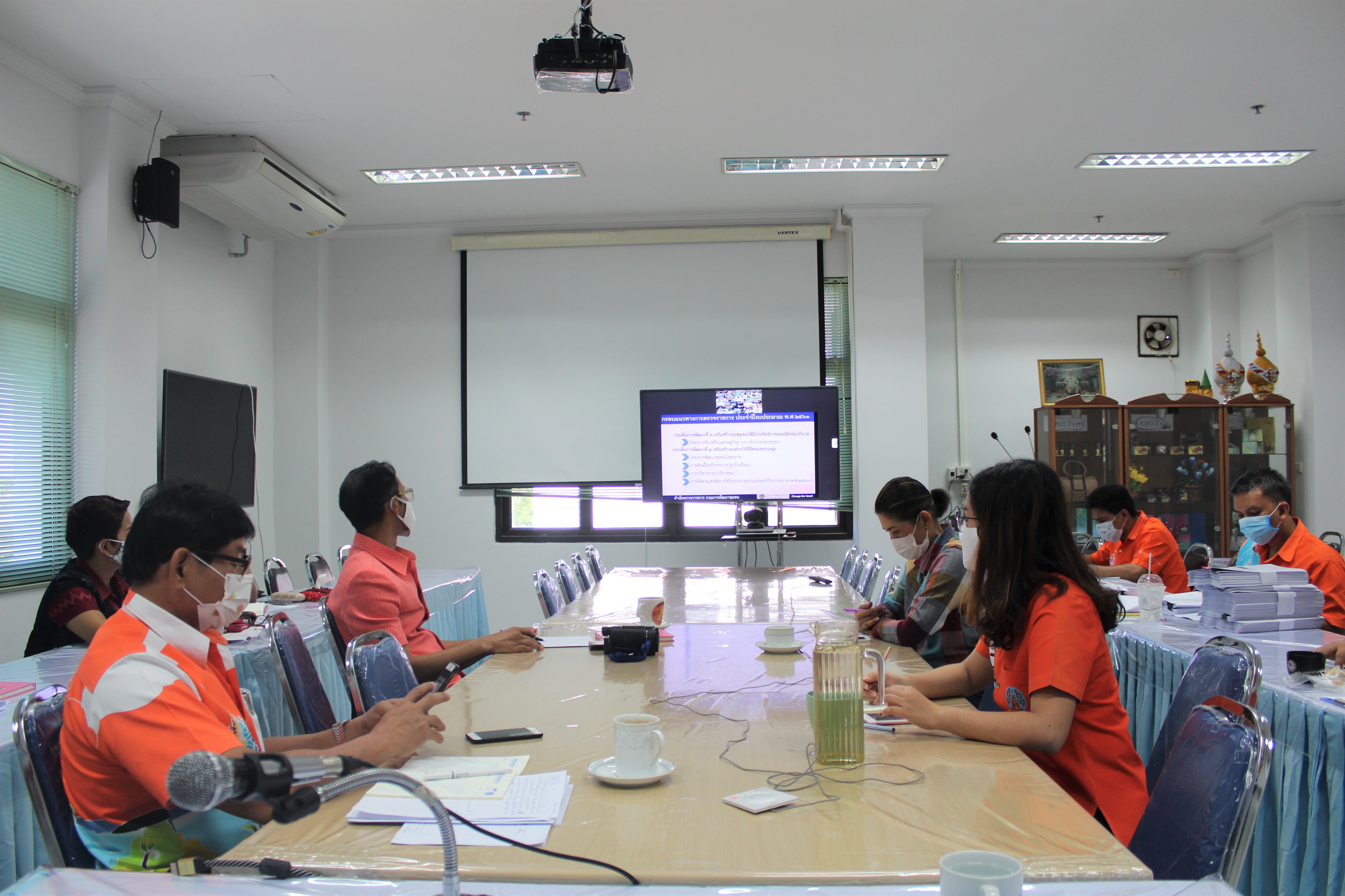 พช. สุราษฎร์ธานี ร่วมการประชุมเชิงปฏิบัติการตรวจติดตามผลการดำเนินงานของหน่วยรับตรวจ รายไตรมาส ครั้งที่ 1/2563