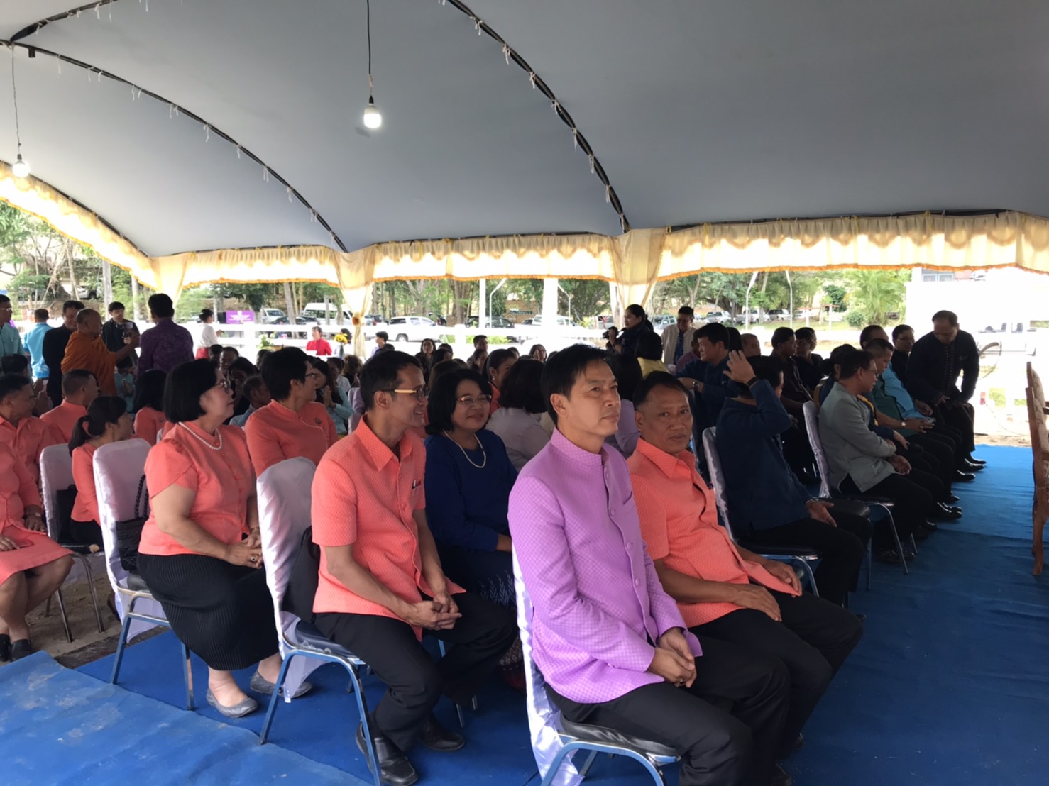 พัฒนาชุมชนจังหวัดสุราษฎร์ธานี ร่วมพิธีเปิดอาคารหอพัก 12 นักษัตร