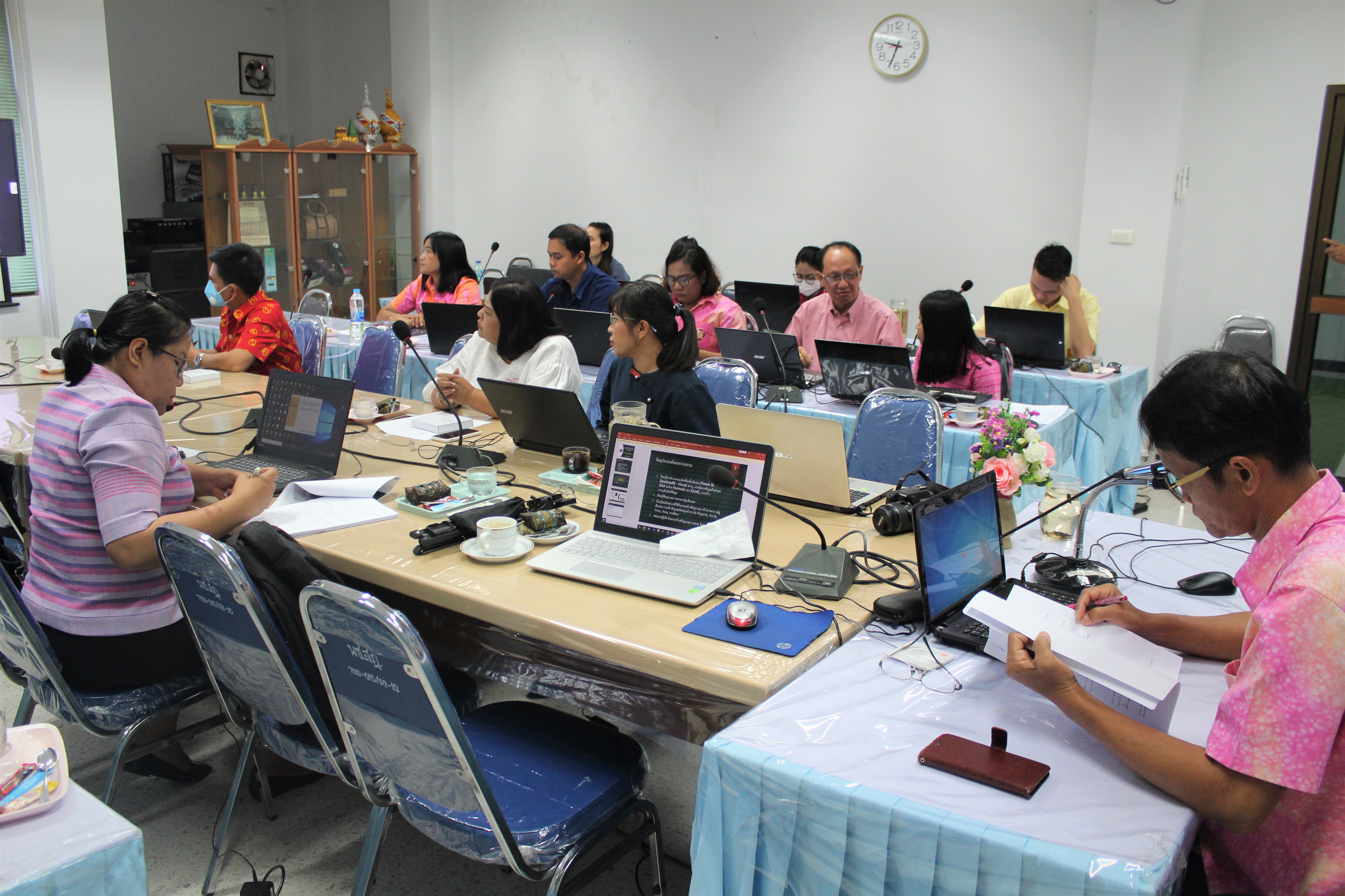 ขยายผลการใช้งานระบบบริหารจัดการข้อมูลเพื่อการพัฒนาชุมชน