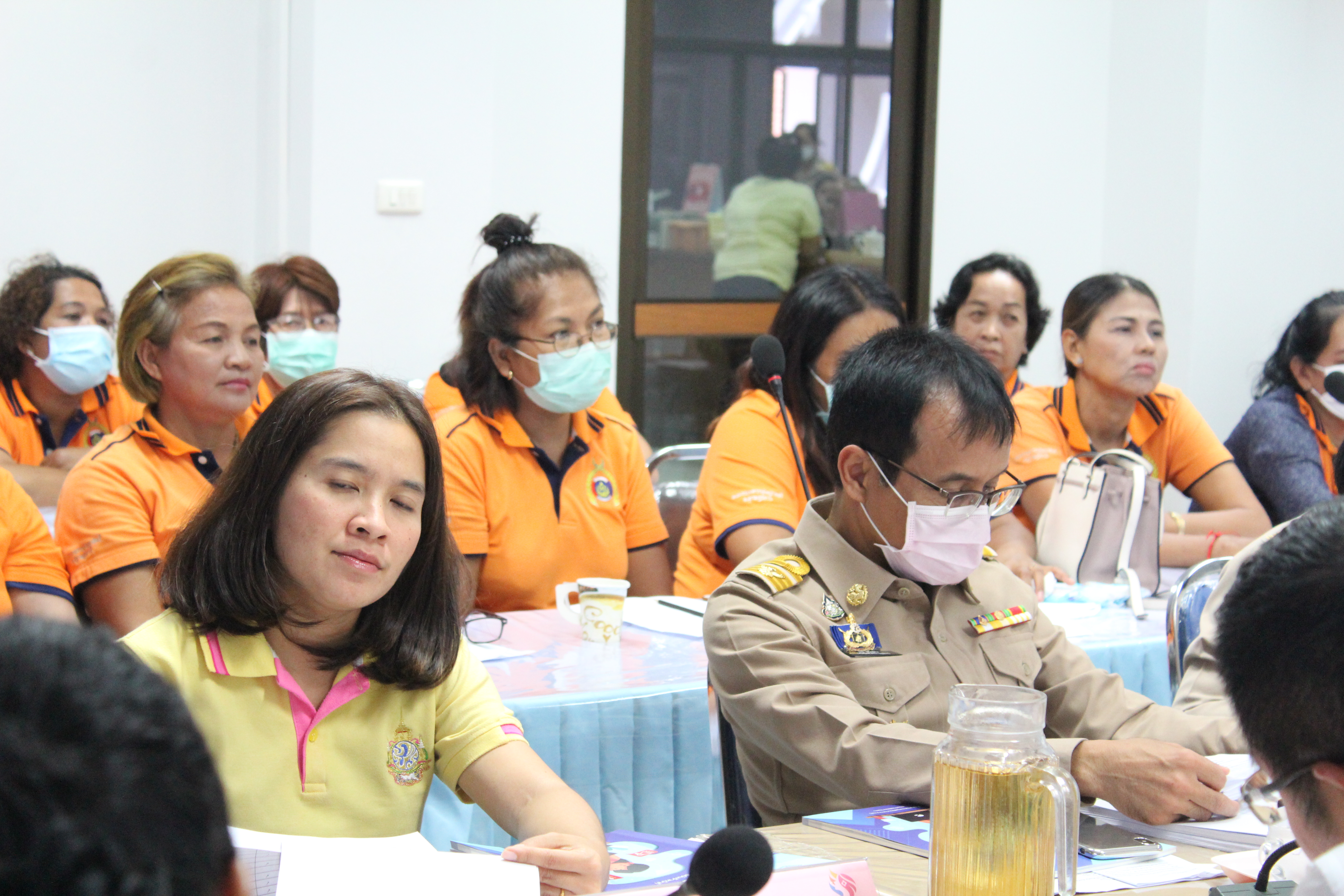 สาวสุราษฎร์  เฮ…….. พร้อมรับทุนหนุนเสริมอาชีพ