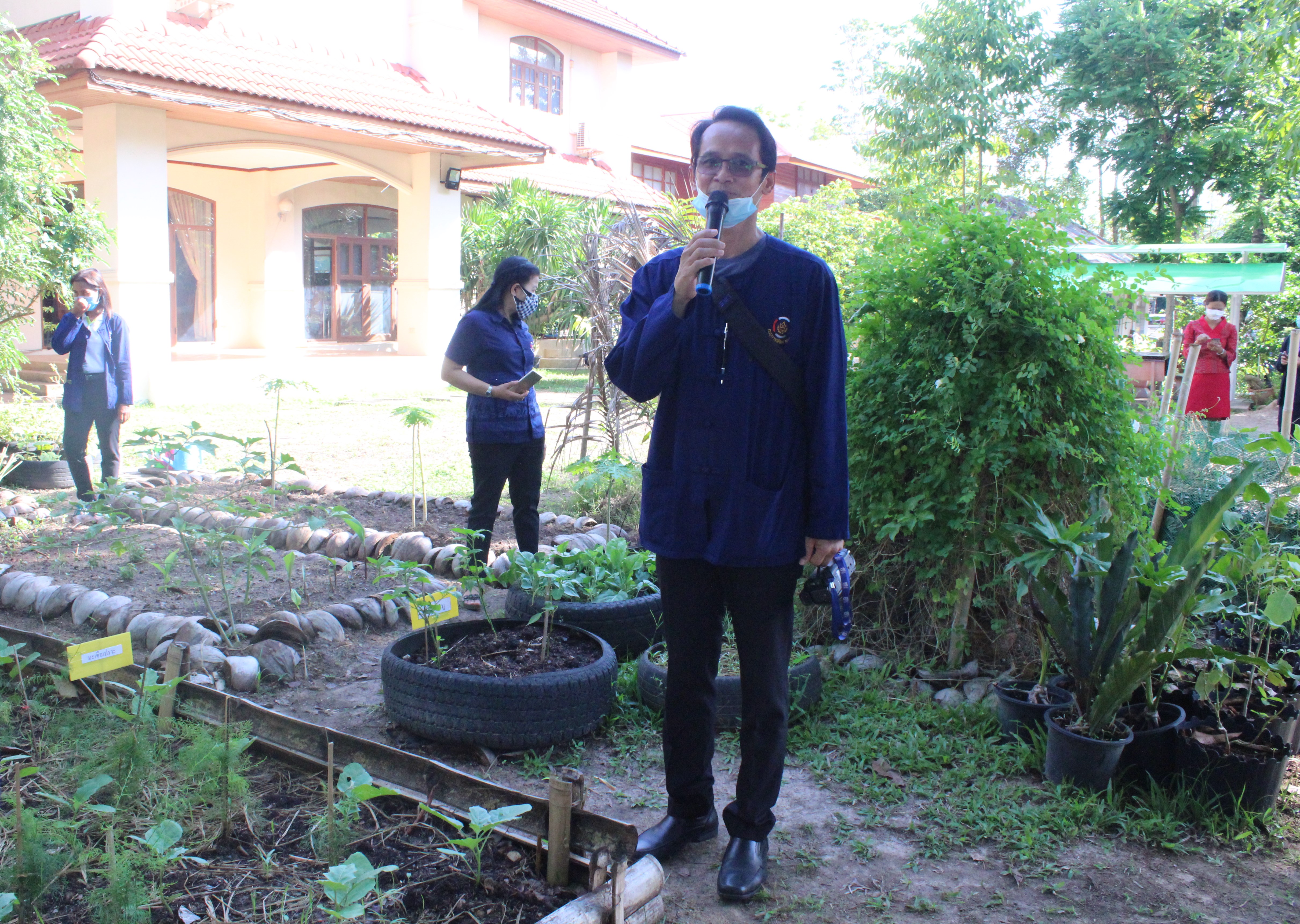 เปิดปฏิบัติการ QUICK WIN 90 วัน “ปลูกผักสวนครัว” เพื่อสร้างความมั่นคงทางอาหาร ต้านภัยวิกฤต ต่อสู้ COVID 19 ด้วยการร่วมกันปลูกผักสวนครัว