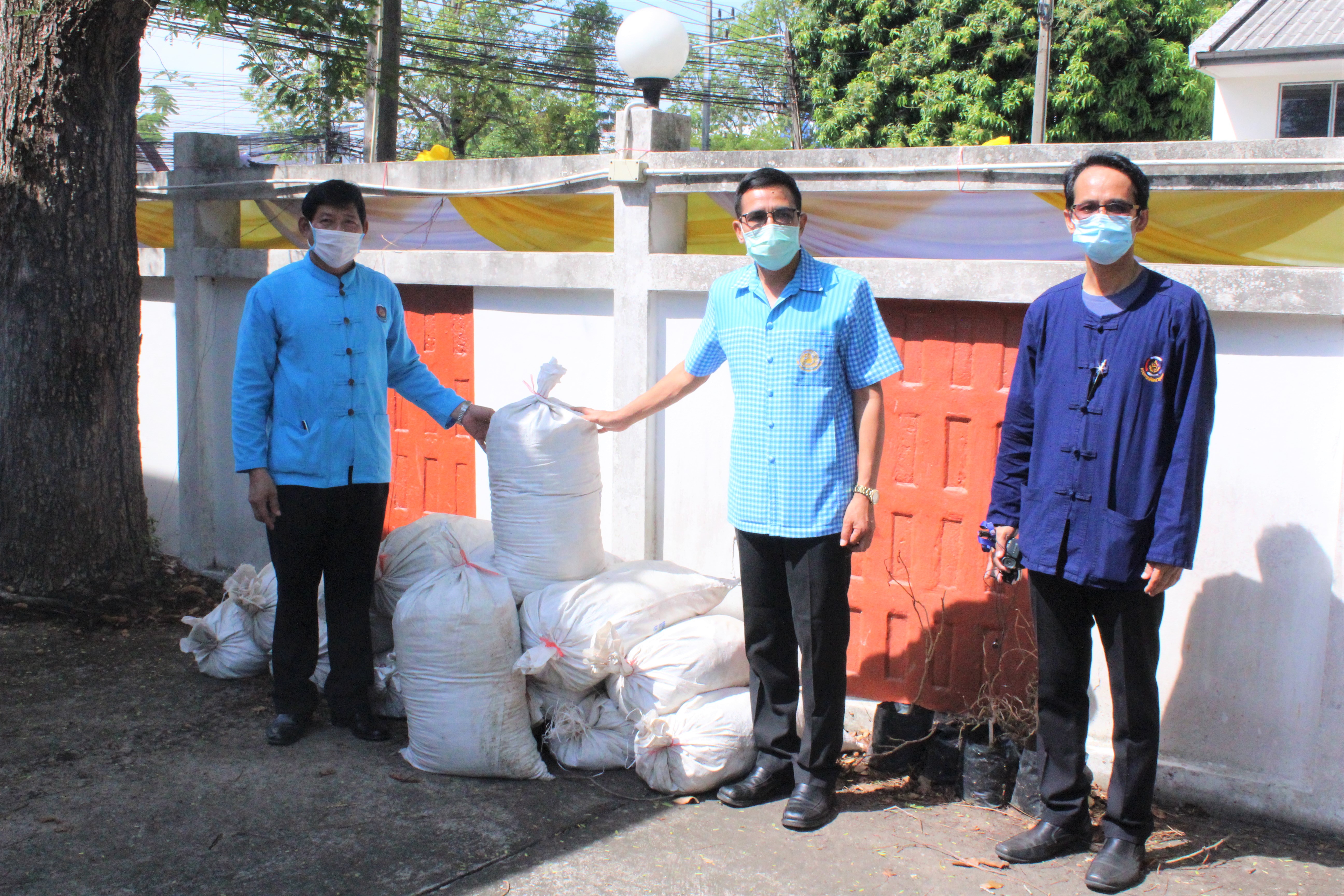 เปิดปฏิบัติการ QUICK WIN 90 วัน “ปลูกผักสวนครัว” เพื่อสร้างความมั่นคงทางอาหาร ต้านภัยวิกฤต ต่อสู้ COVID 19 ด้วยการร่วมกันปลูกผักสวนครัว