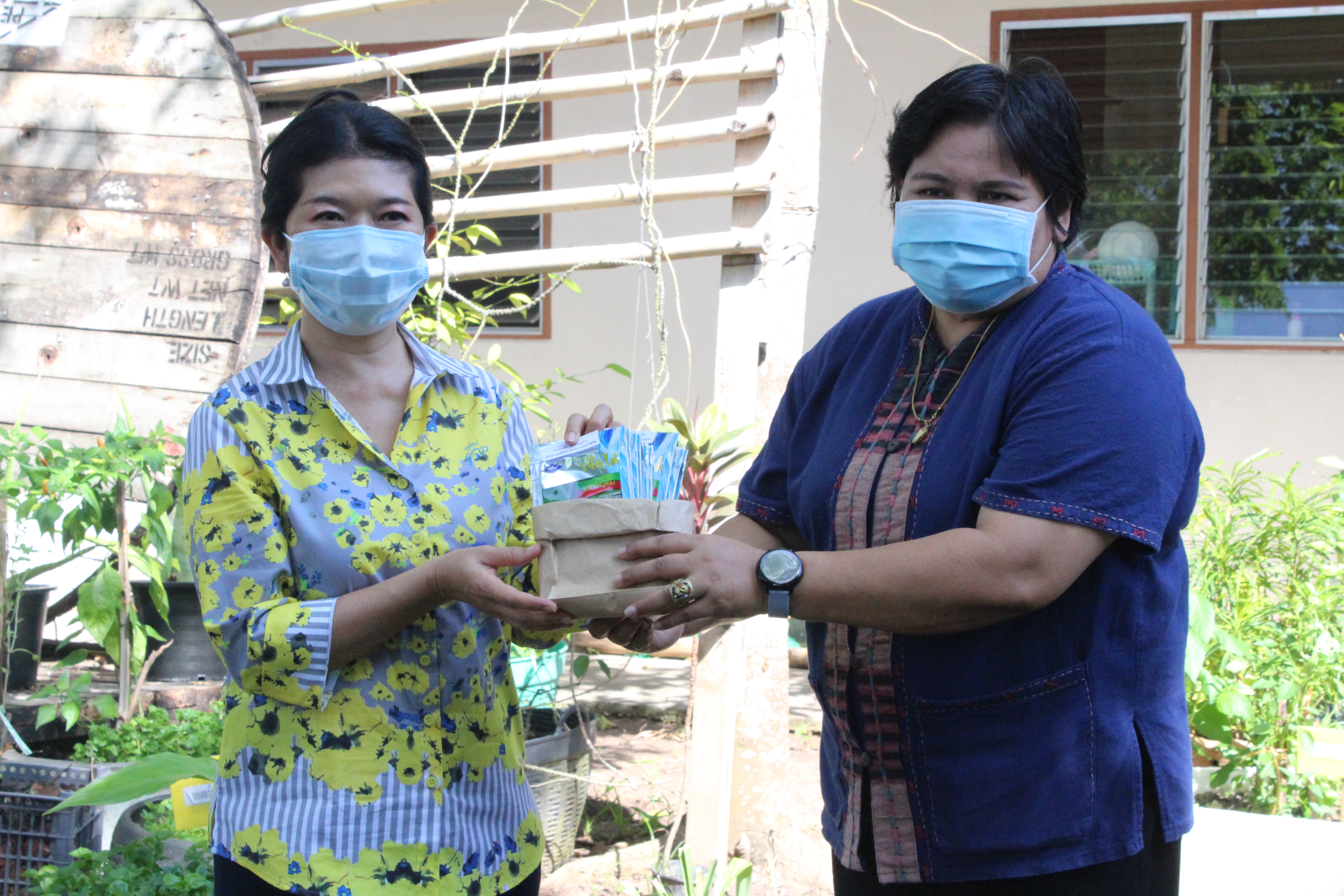 เปิดปฏิบัติการ QUICK WIN 90 วัน “ปลูกผักสวนครัว” เพื่อสร้างความมั่นคงทางอาหาร ต้านภัยวิกฤต ต่อสู้ COVID 19 ด้วยการร่วมกันปลูกผักสวนครัว