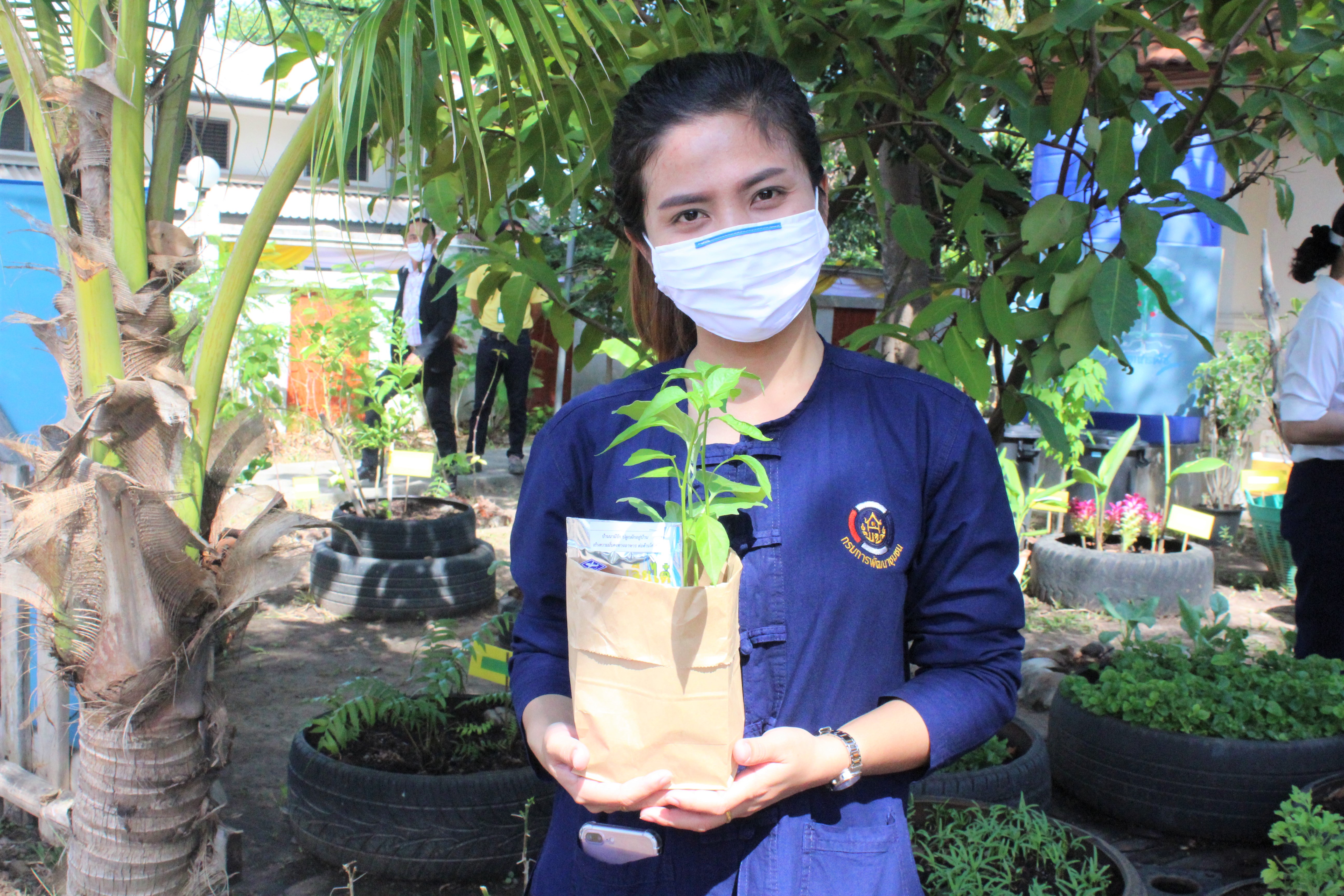 เปิดปฏิบัติการ QUICK WIN 90 วัน “ปลูกผักสวนครัว” เพื่อสร้างความมั่นคงทางอาหาร ต้านภัยวิกฤต ต่อสู้ COVID 19 ด้วยการร่วมกันปลูกผักสวนครัว