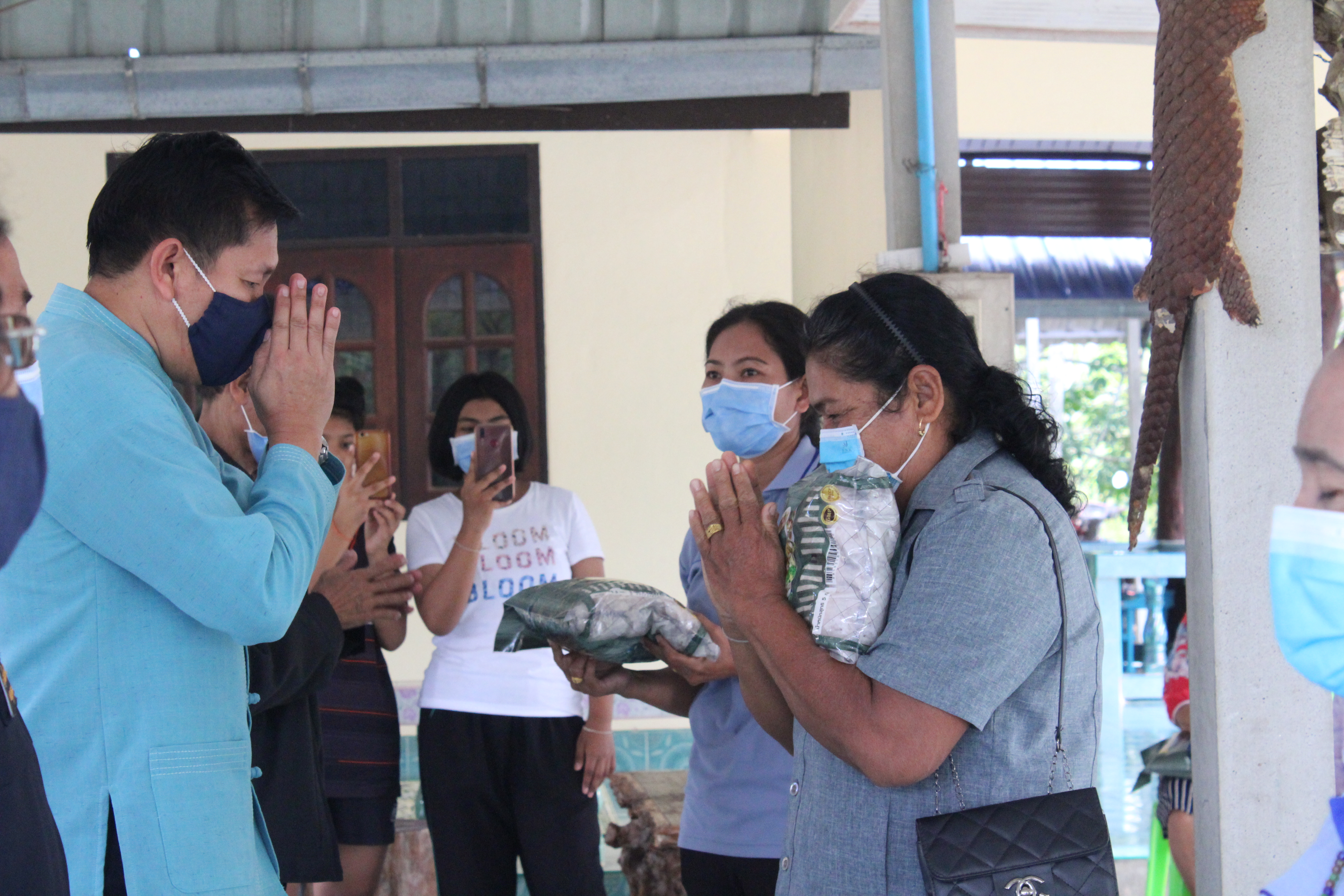 “รวมพลังกลุ่มออมทรัพย์ฯ ช่วยชุมชน เมืองคนดี”