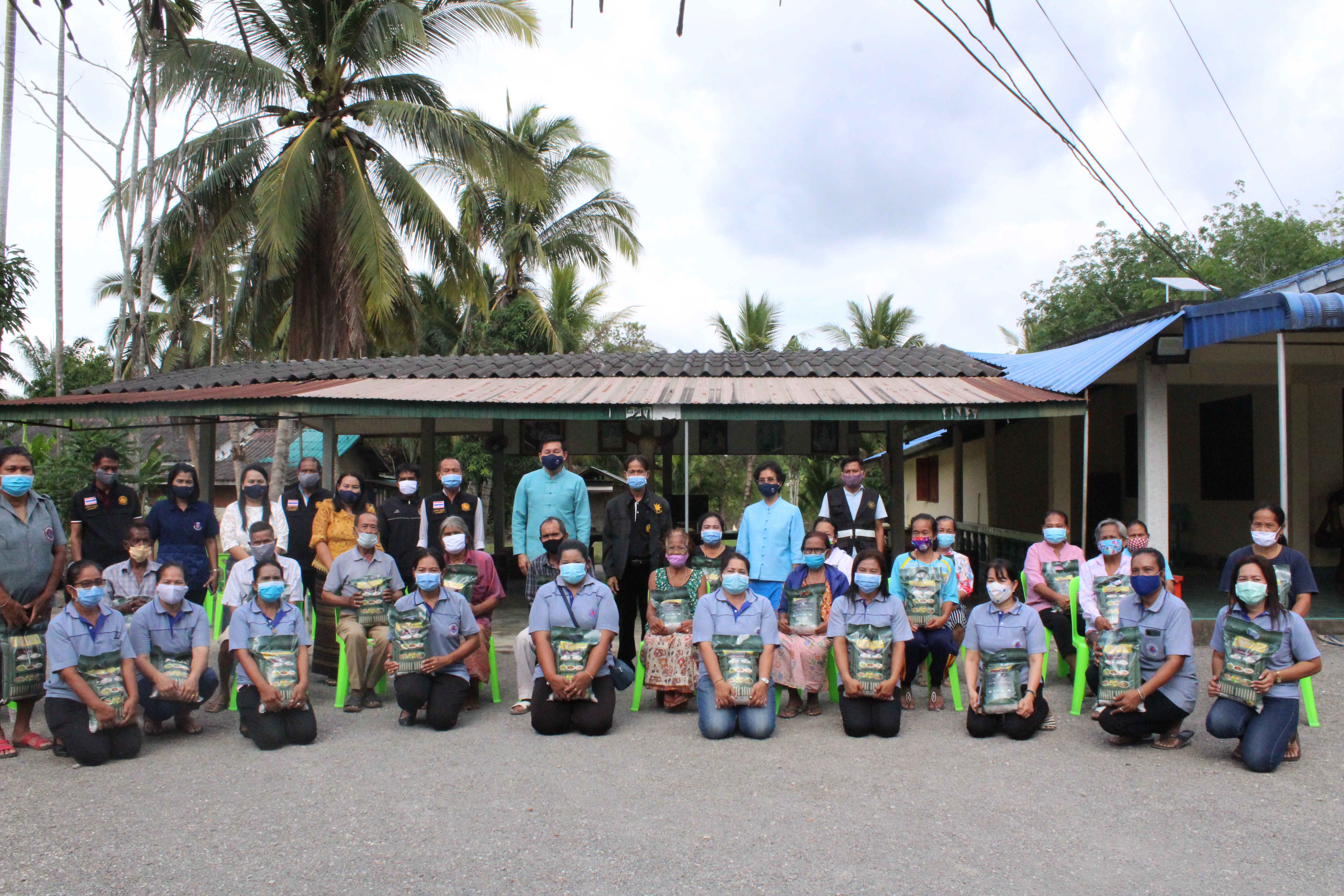 “รวมพลังกลุ่มออมทรัพย์ฯ ช่วยชุมชน เมืองคนดี”