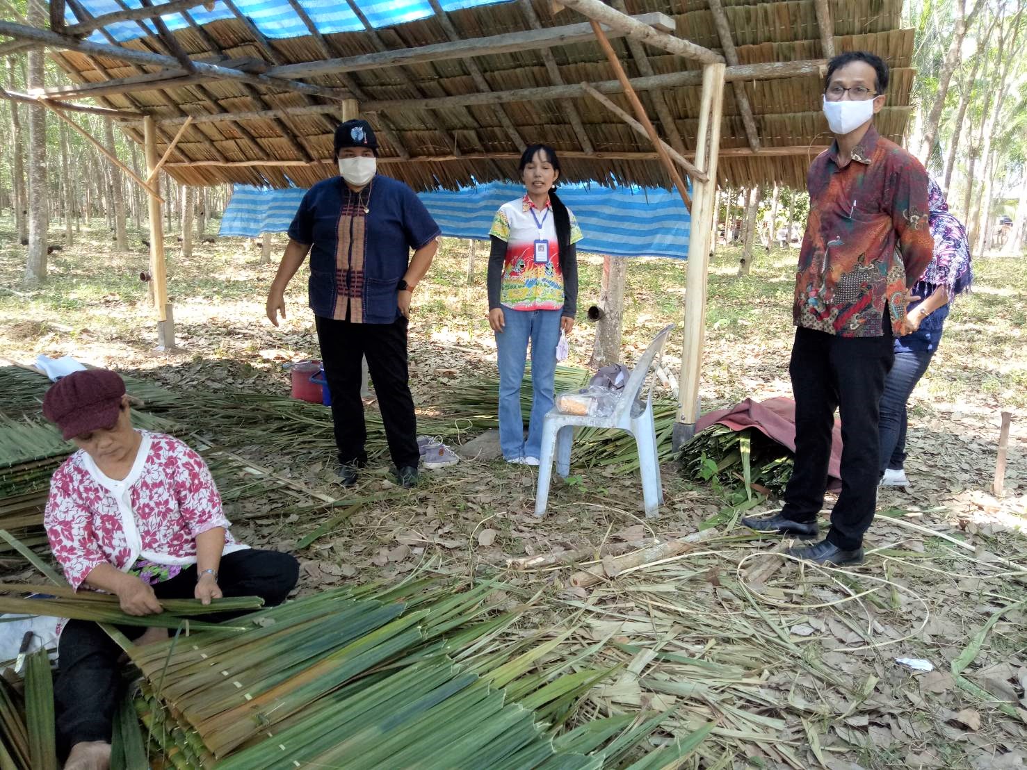 บ้านนี้มีรัก ปลูกผักกินเอง