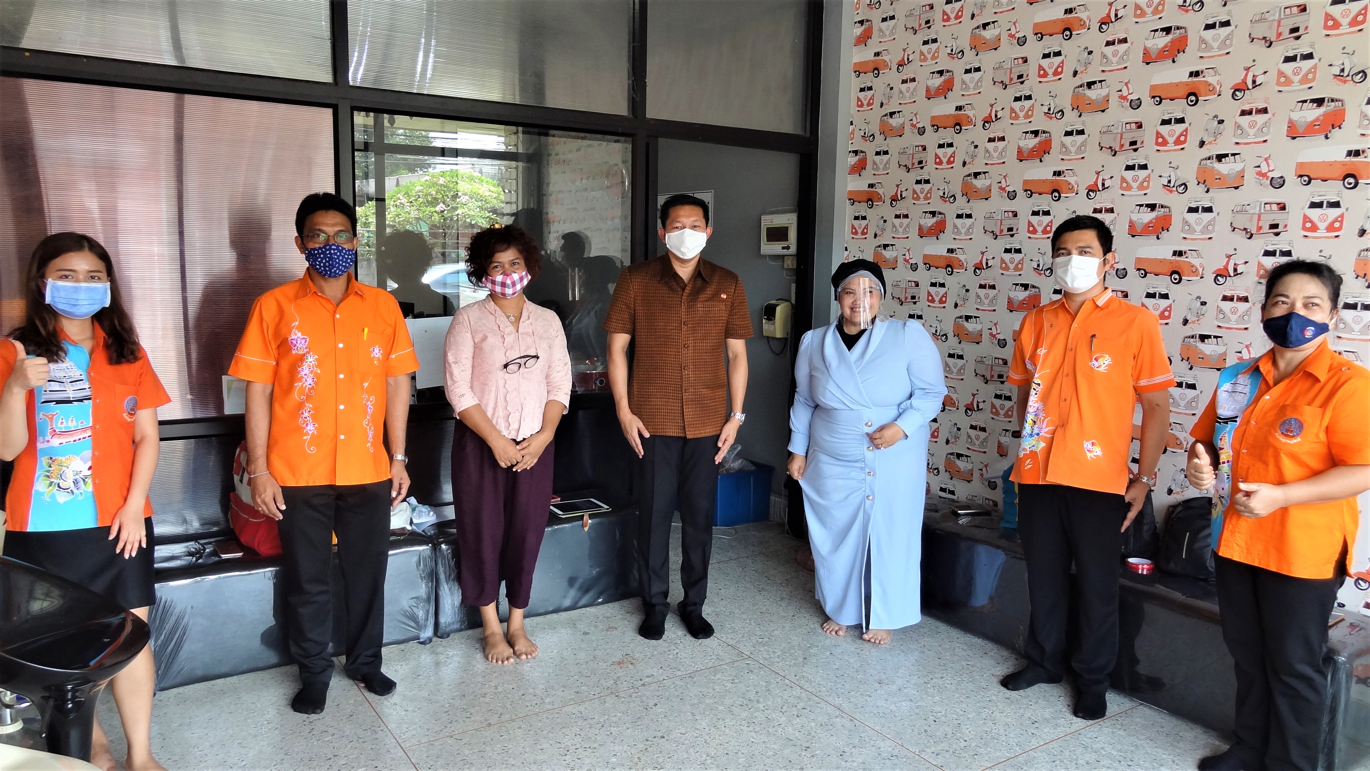 อยู่บ้าน ก็ช็อบได้