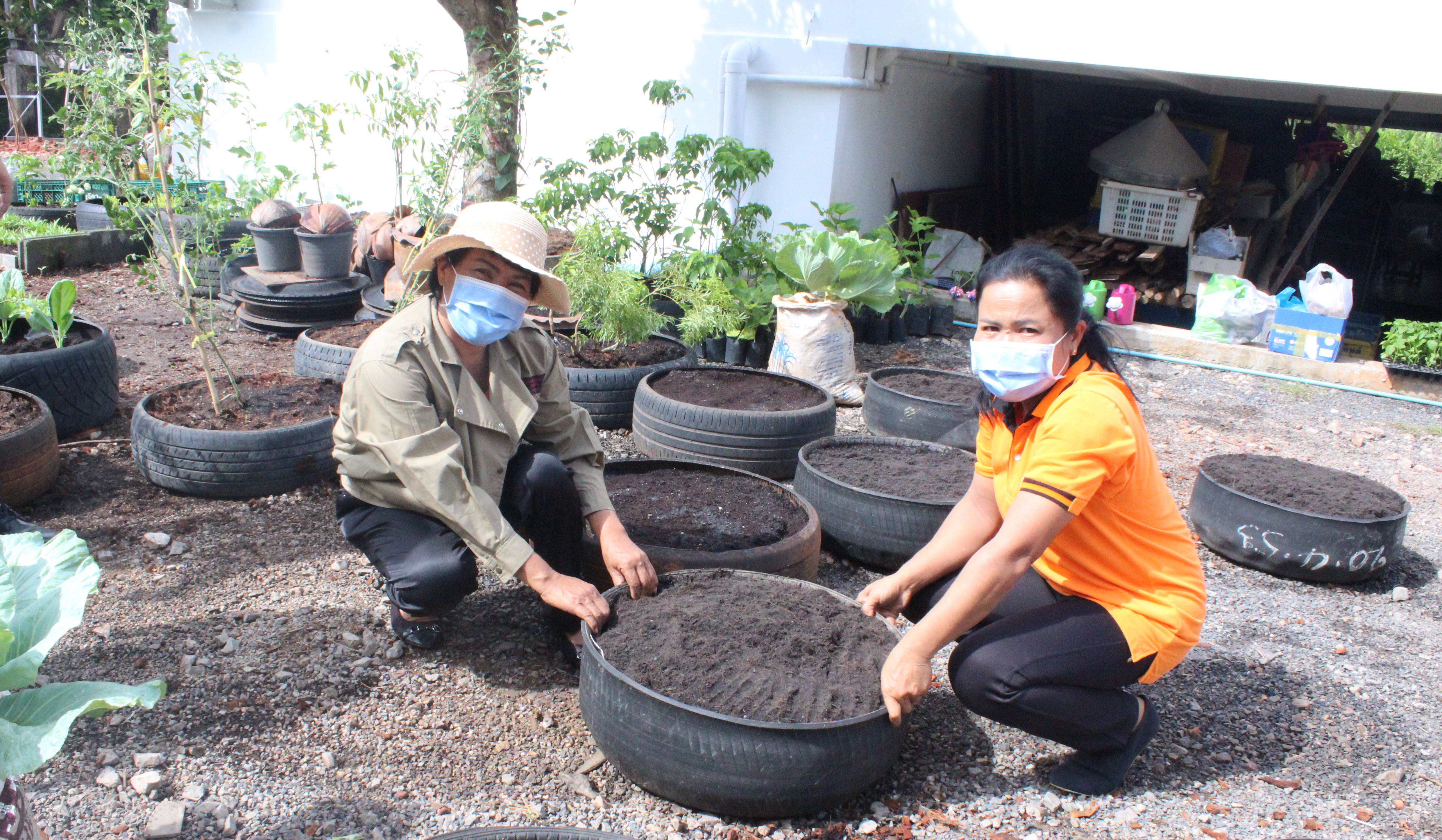 ร่วมปฏิบัติการ QUICK WIN บริเวณบ้านพักนายอำเภอเมืองสุราษฎร์ธานี