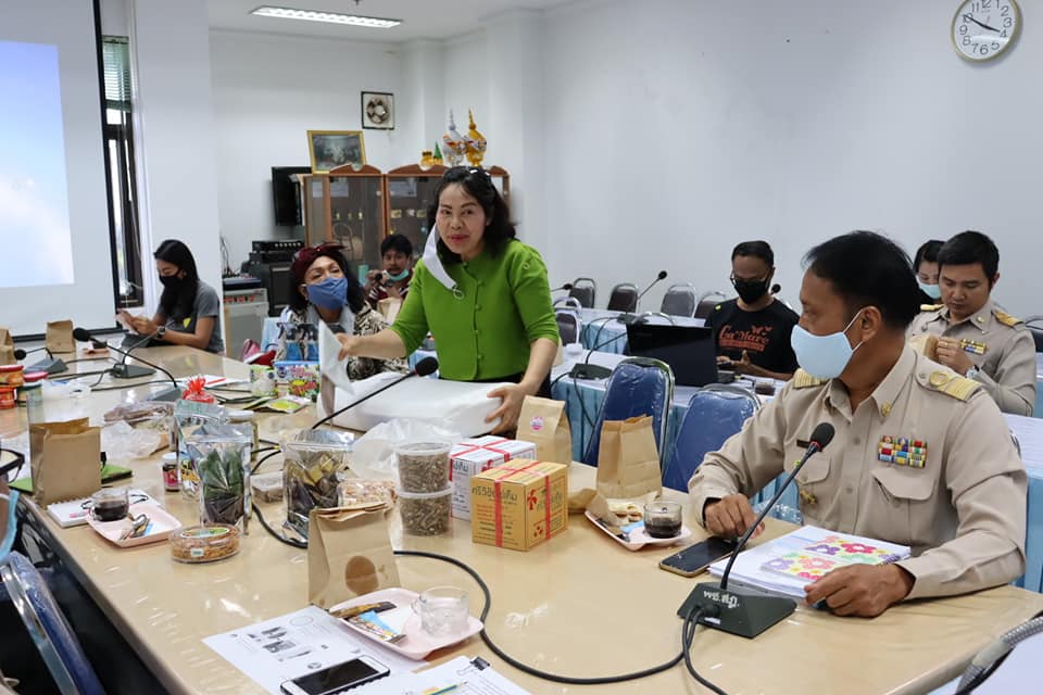 ทำตลาด online ช่วยผู้ประกอบการ OTOP  ในช่วงวิกฤต Covid-19