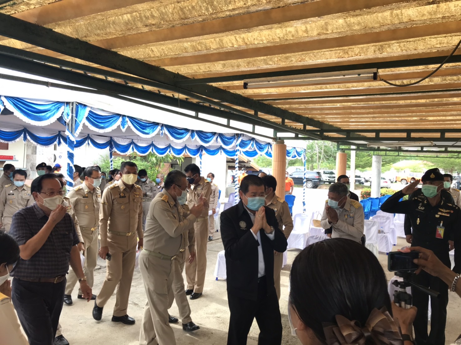 ชาวจังหวัดสุราษฎร์ธานี ยินดีต้อนรับ นายนิพนธ์ บุญญามณี รัฐมนตรีช่วยว่าการกระทรวงมหาดไทย