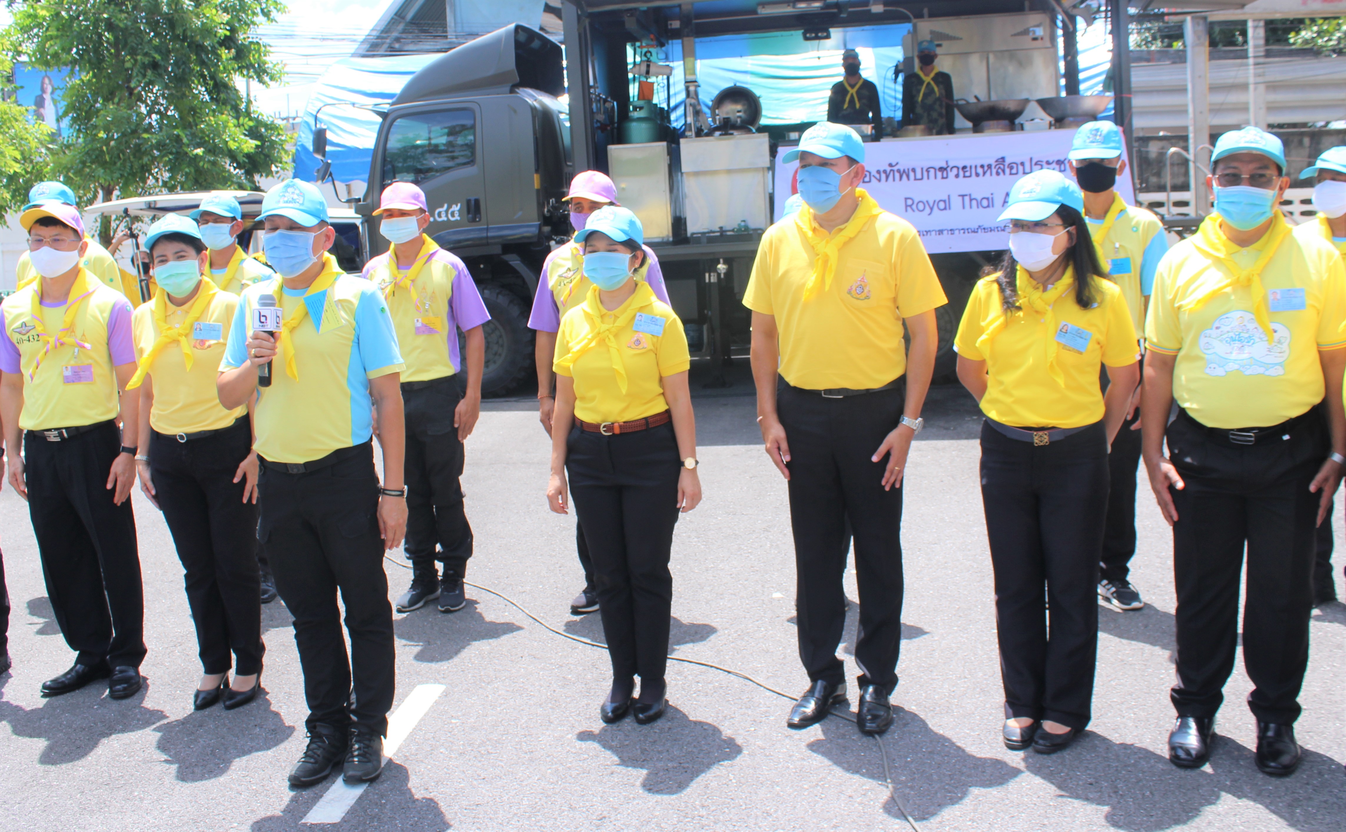 พจ.สุราษฎร์ธานี นำพืชผักสวนครัว มอบโรงครัวปรุงอาหาร