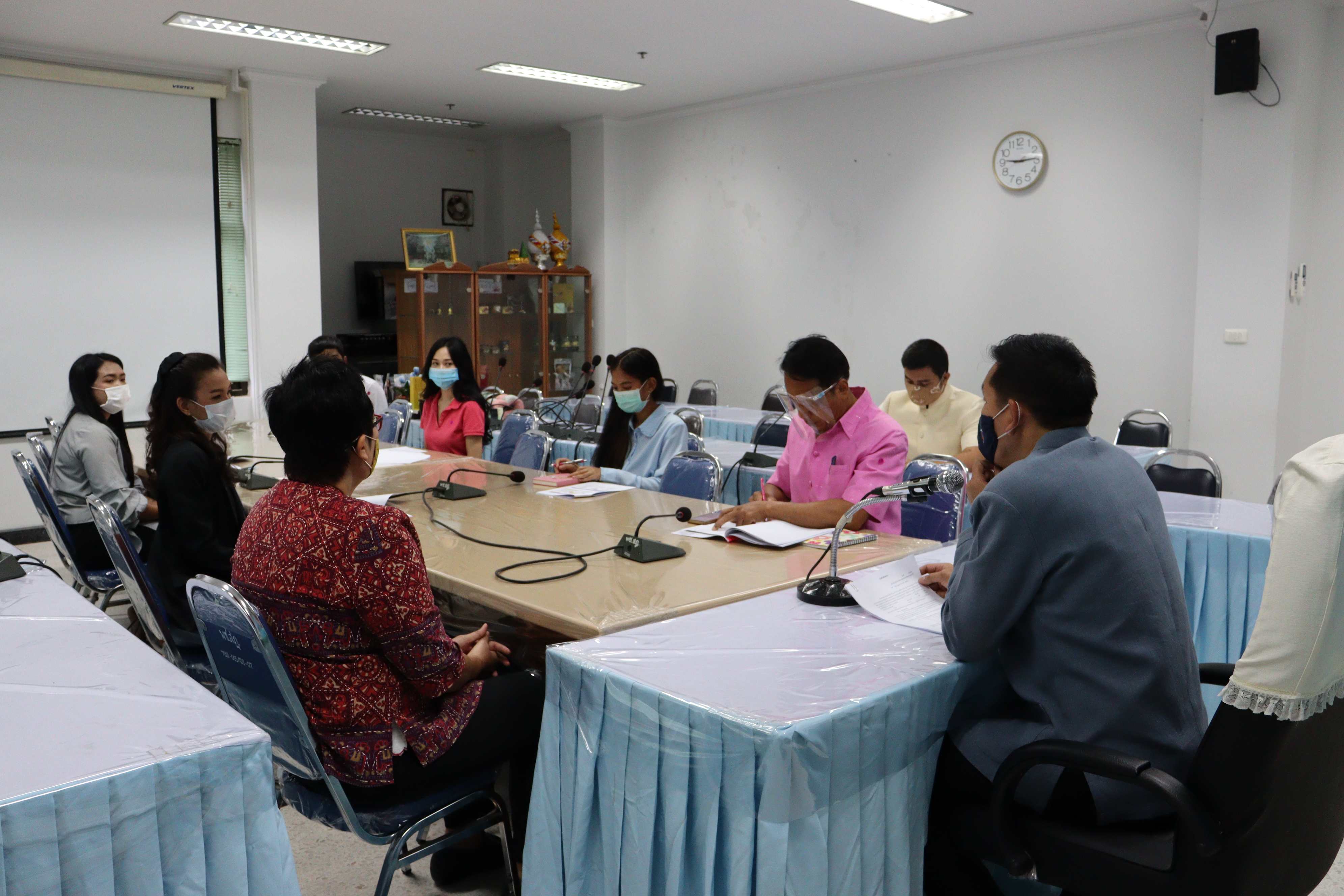 พช.สุราษฎร์ธานี ปฐมนิเทศนักการตลาดรุ่นใหม่ (OTOP)