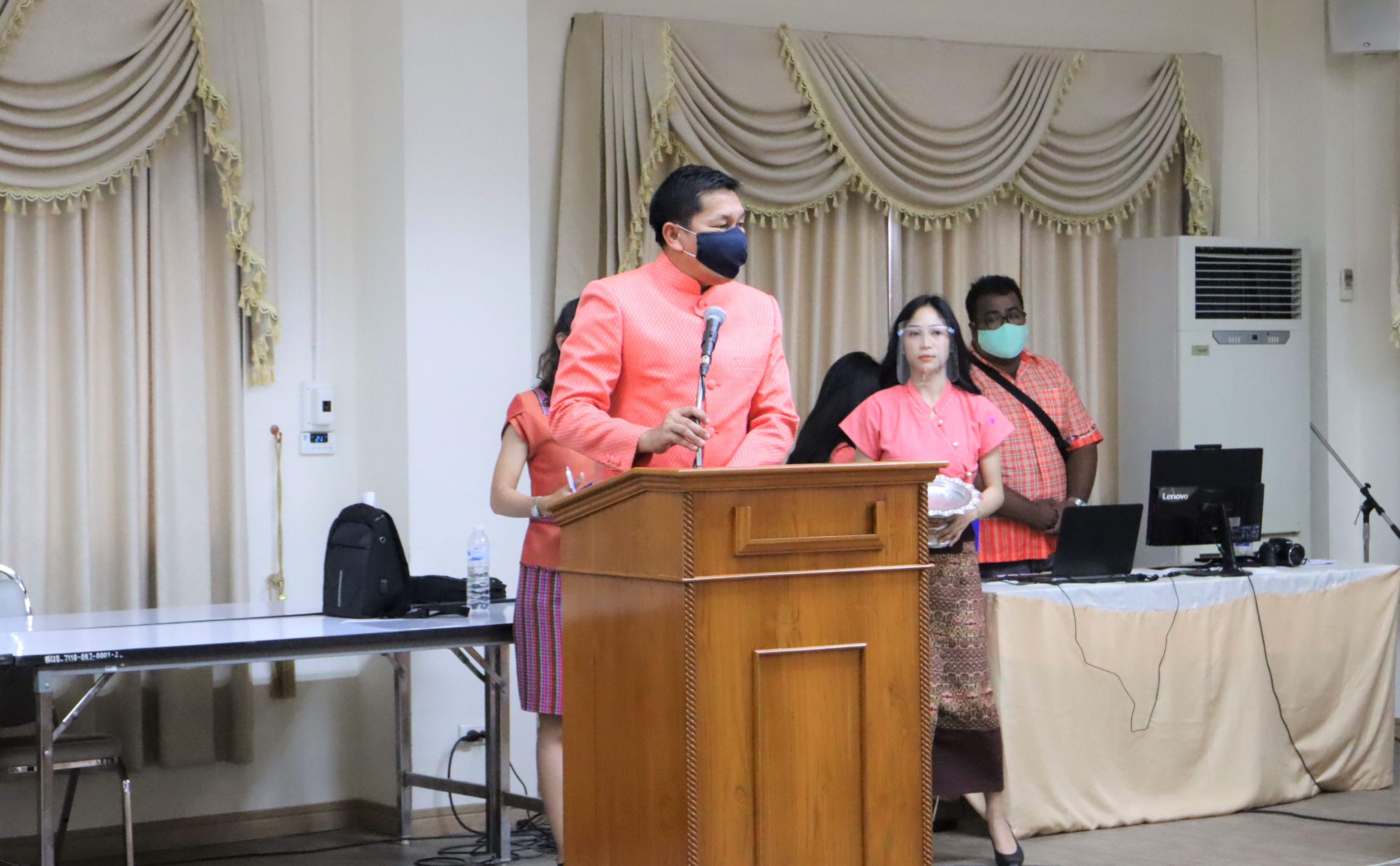 พจ.สุราษฎร์ธานี  เดินหน้าโครงการสุราษฎร์มีดี  ด้วยการทำ MOU กับ 4 หน่วยงานหลักและ 4 เครือข่าย