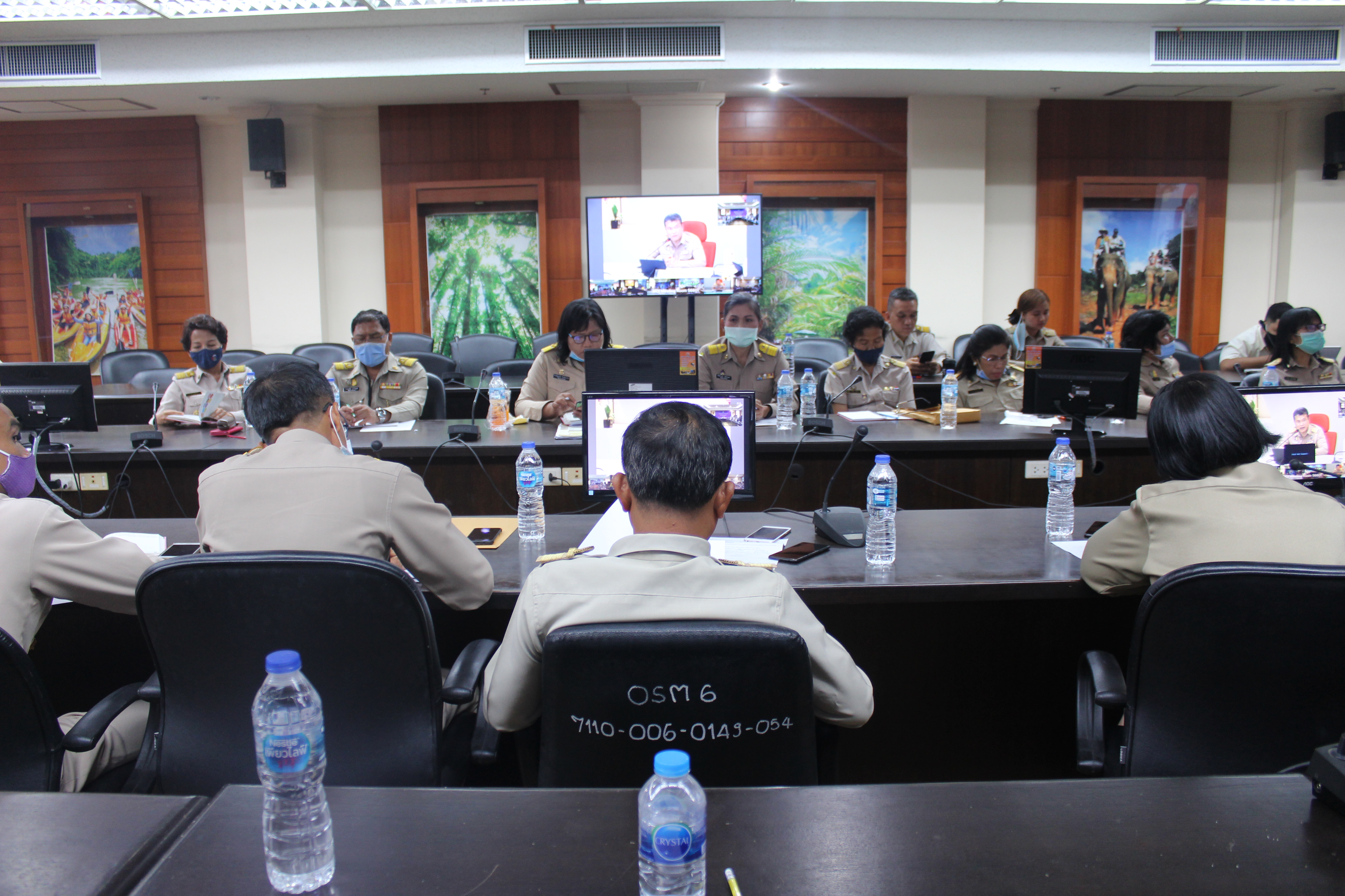 พัฒนาชุมชนจังหวัดสุราษฎร์ธานี รับฟังการประชุมกรมการพัฒนาชุมชน ครั้งที่ 6/2563 ผ่านระบบ Video Conference  System