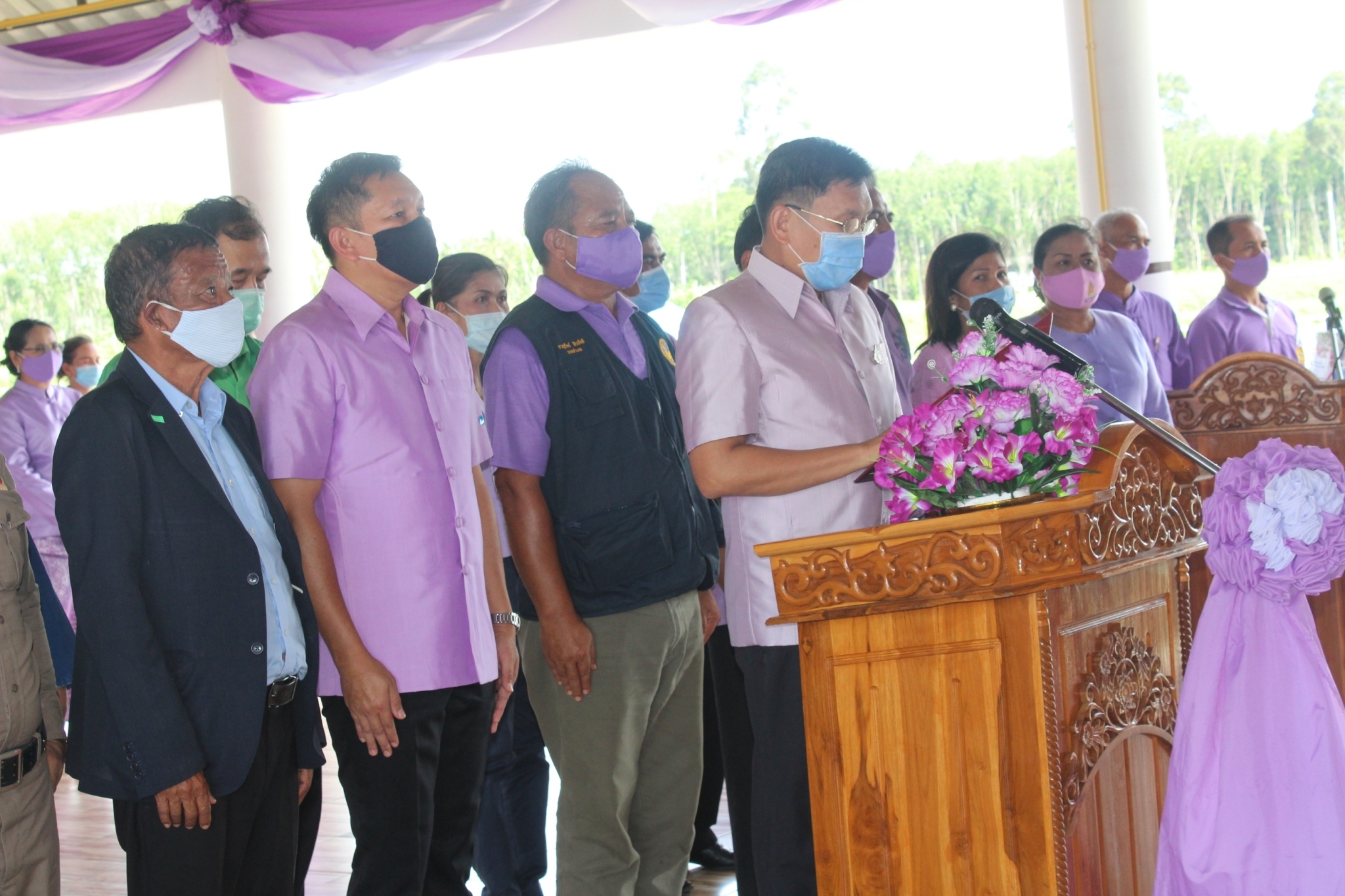 จัดกิจกรรมรวมพลังสตรีอาสาพัฒนา ปลูกป่าเฉลิมพระเกียรติ
