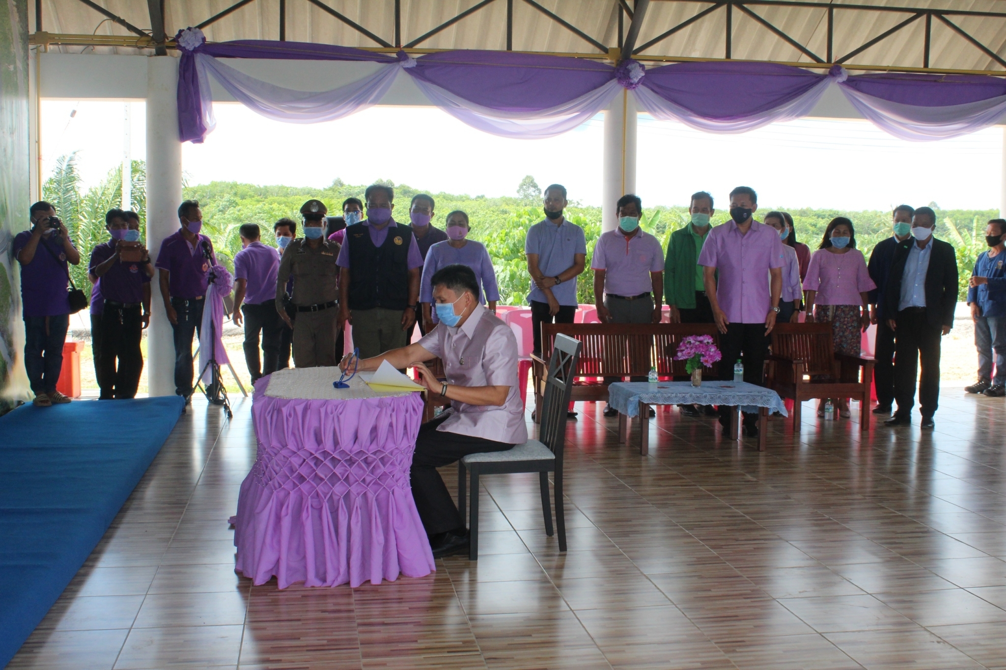 จัดกิจกรรมรวมพลังสตรีอาสาพัฒนา ปลูกป่าเฉลิมพระเกียรติ