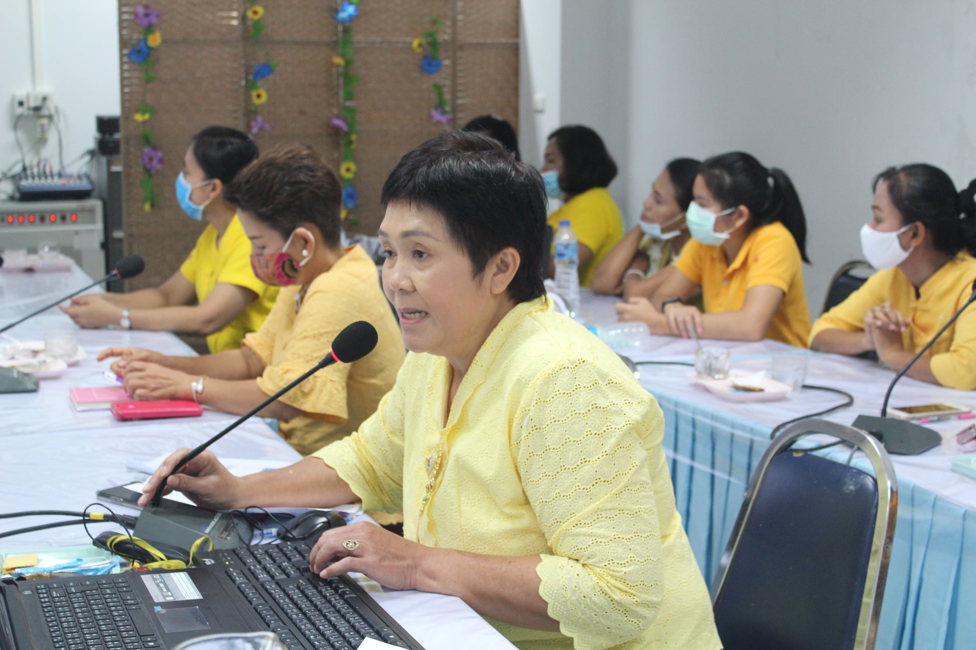 นายชัยวัฒน์ แสงศรี ผู้ตรวจราชการกรมการพัฒนาชุมชน ลงพื้นที่จังหวัดสุราษฎร์ธานี