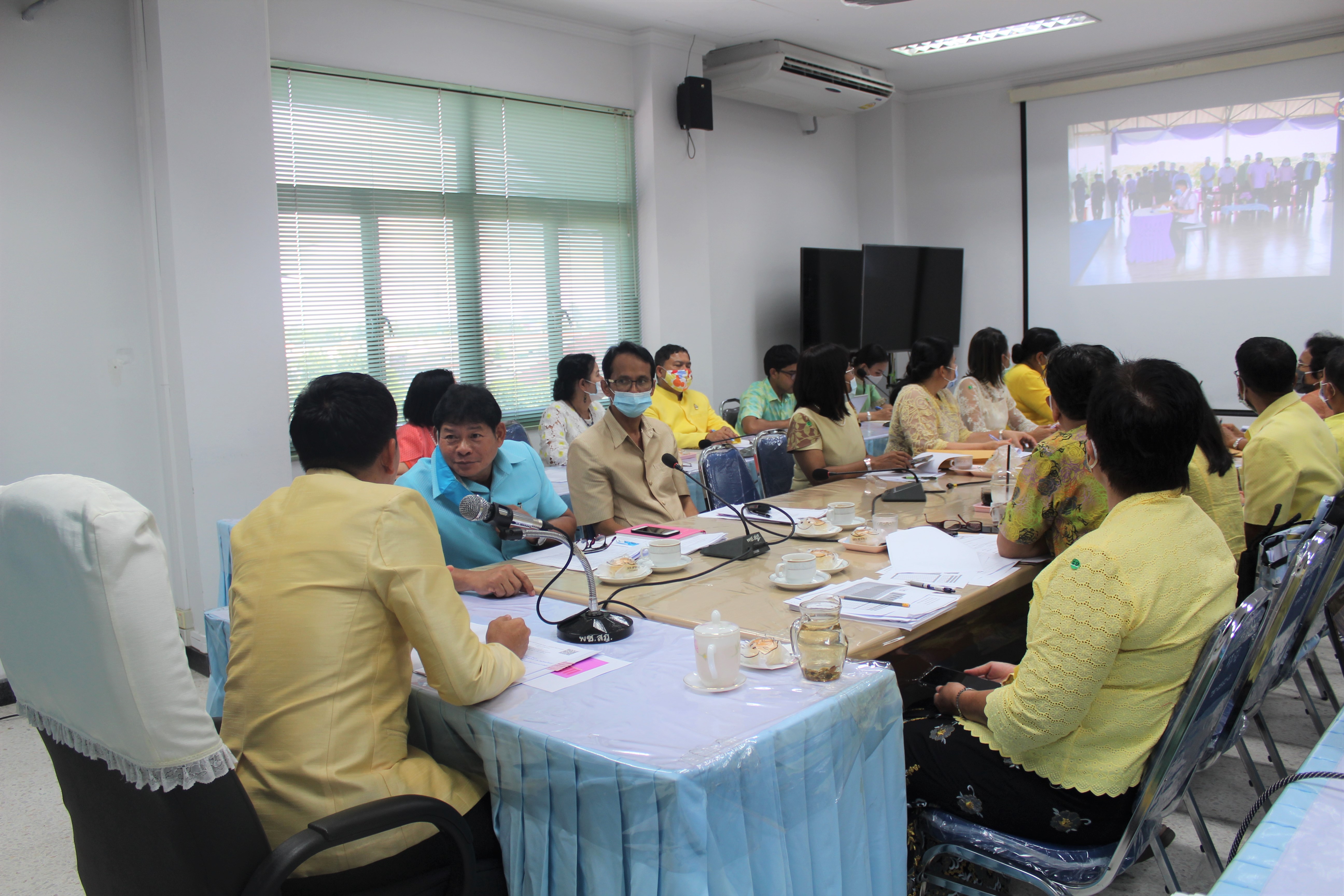 พัฒนาชุมชนจังหวัดสุราษฎร์ธานี  ประชุมประจำเดือนหัวหน้ากลุ่มงาน หัวหน้าฝ่าย พัฒนาการอำเภอ และนักวิชาการพัฒนาชุมชน  ครั้งที่ 7/2563
