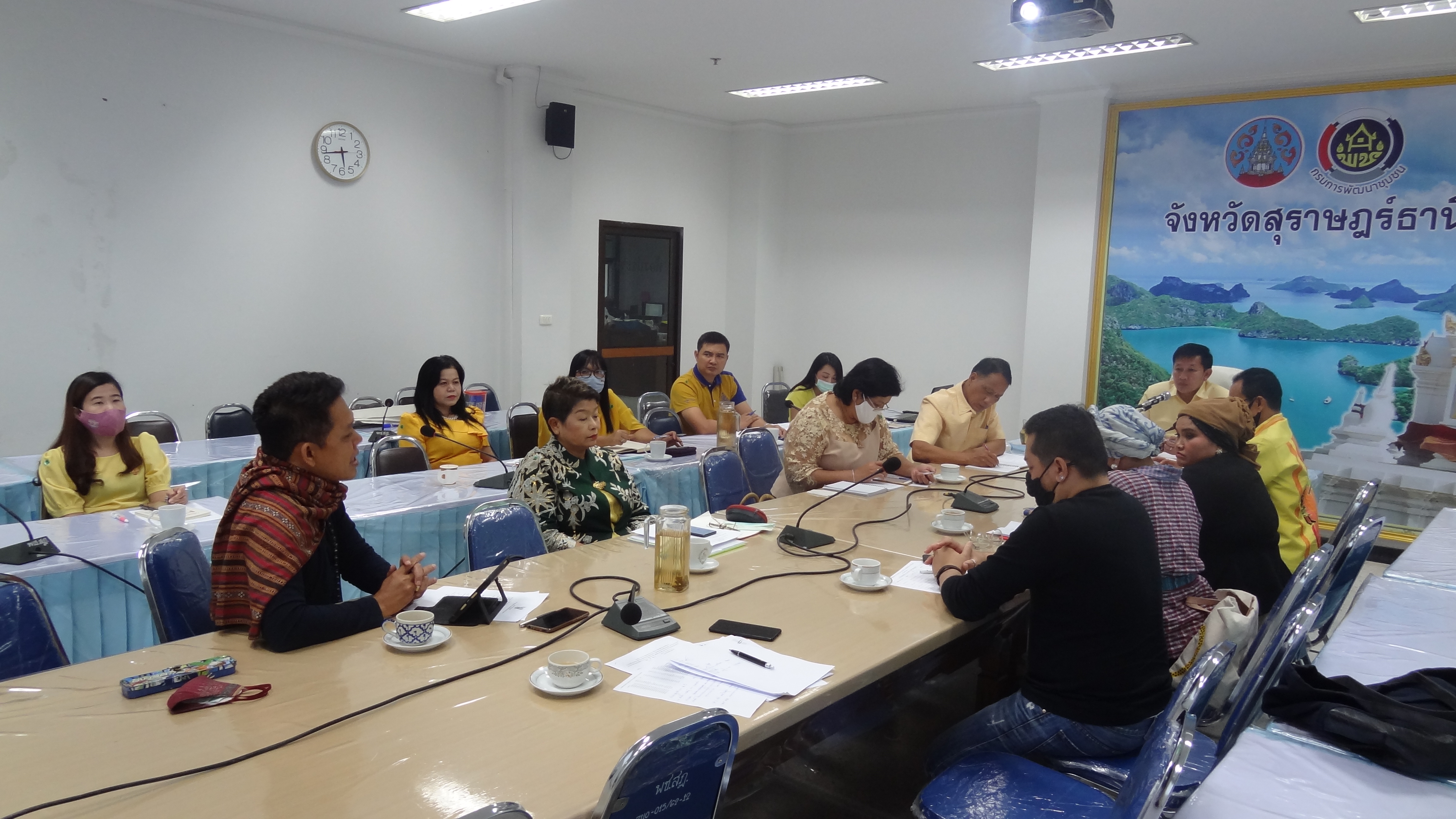 พช.สุราษฎร์ธานี  เตรียมพร้อม  “สืบสาน อนุรักษ์ศิลป์ผ้าถิ่นไทย ดำรงไว้ในแผ่นดิน”