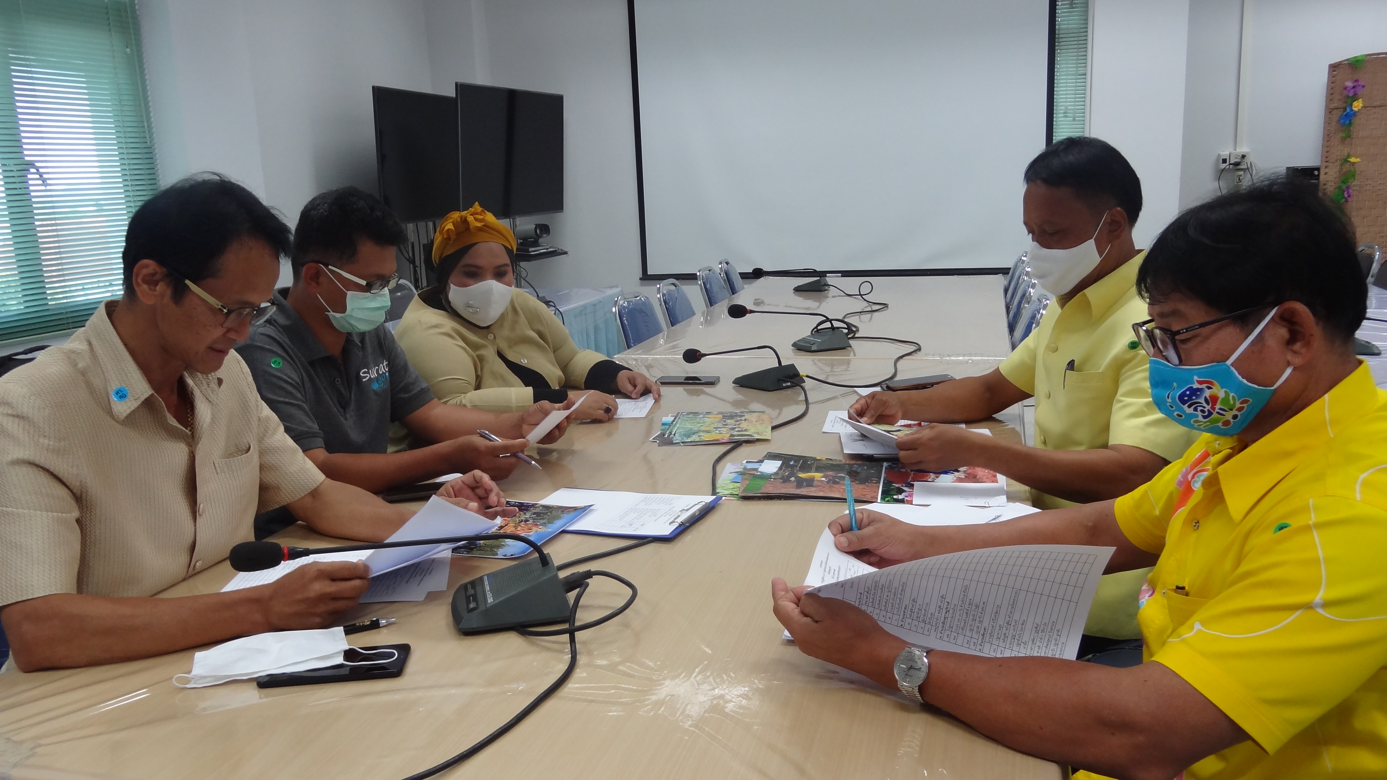 พช.สุราษฎร์ธานี คัดสรรภาพเด่น โดนใจ ไป กทม.