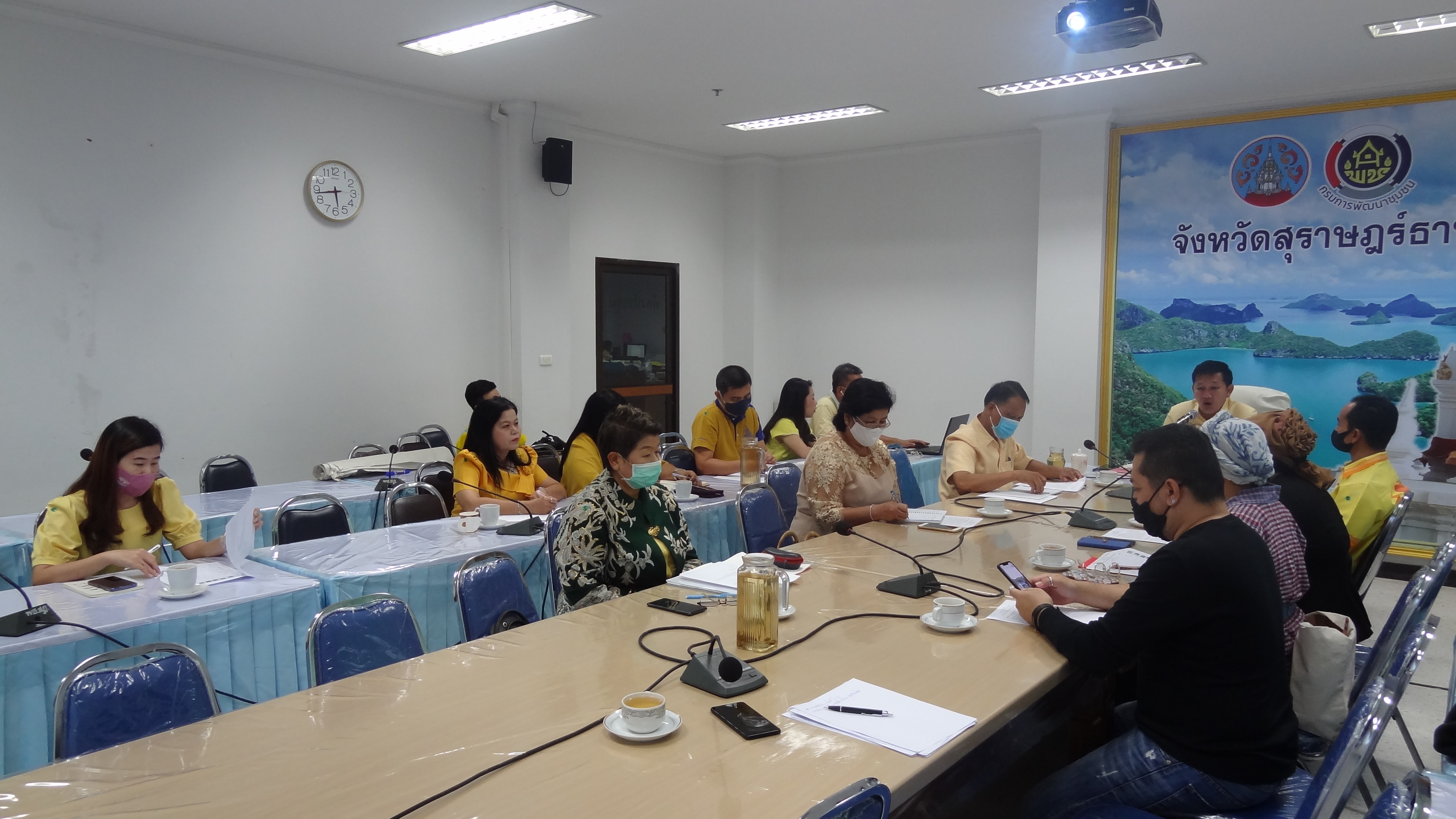 พช.สุราษฎร์ธานี  เตรียมพร้อม  “สืบสาน อนุรักษ์ศิลป์ผ้าถิ่นไทย ดำรงไว้ในแผ่นดิน”