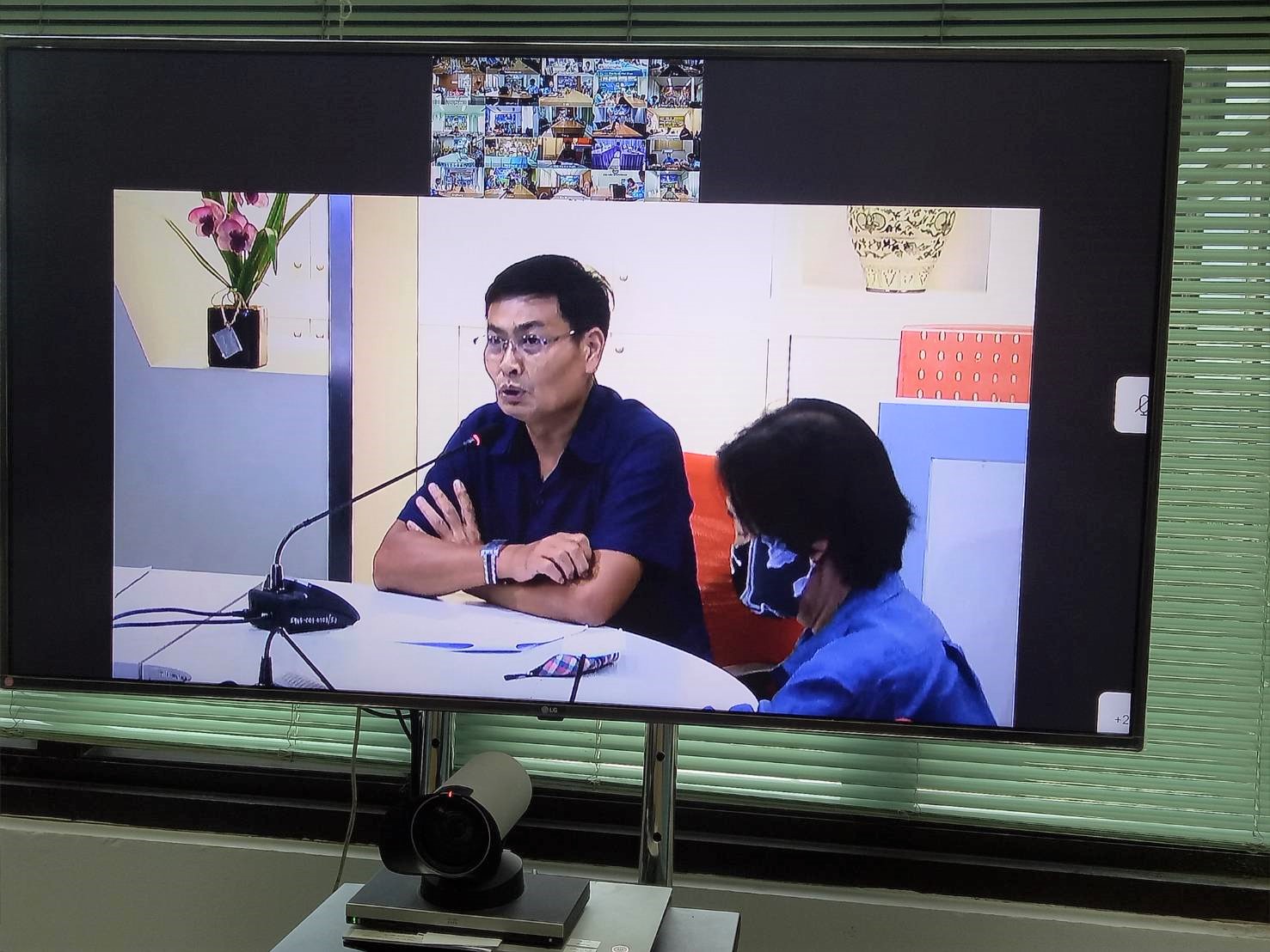 พช.สุราษฎร์ธานี  พร้อมเพิ่มเติมทักษะความรู้การใช้ระบบวิเคราะห์ข้อมูล