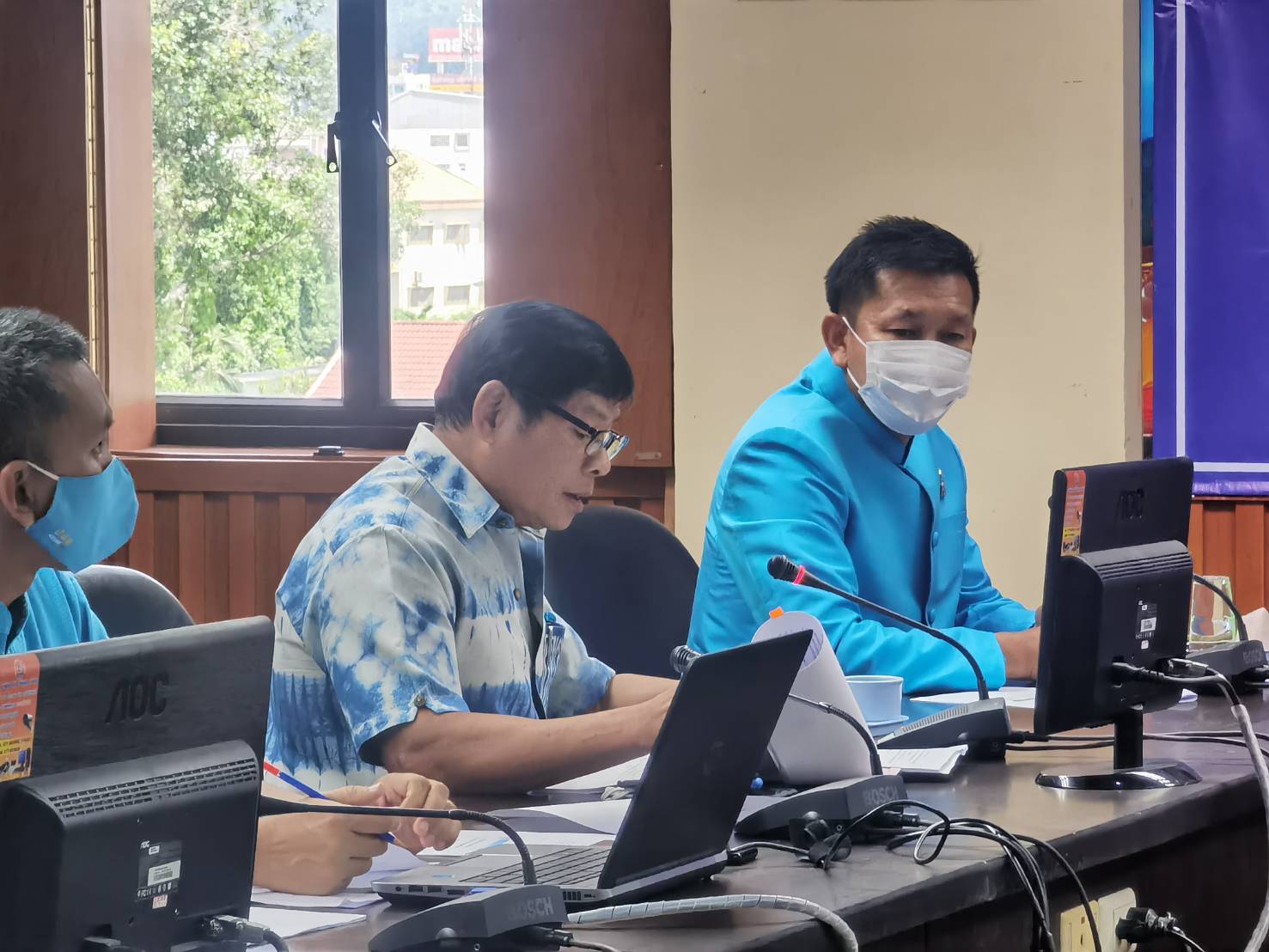 ประชุมคณะกรรมการแก้ไขปัญหาและพัฒนาคุณภาพชีวิตครัวเรือนแบบบูรณาการเชิงพื้นที่ภายใต้โครงการพัฒนากระบวนการแก้ไขปัญหาความยากจน