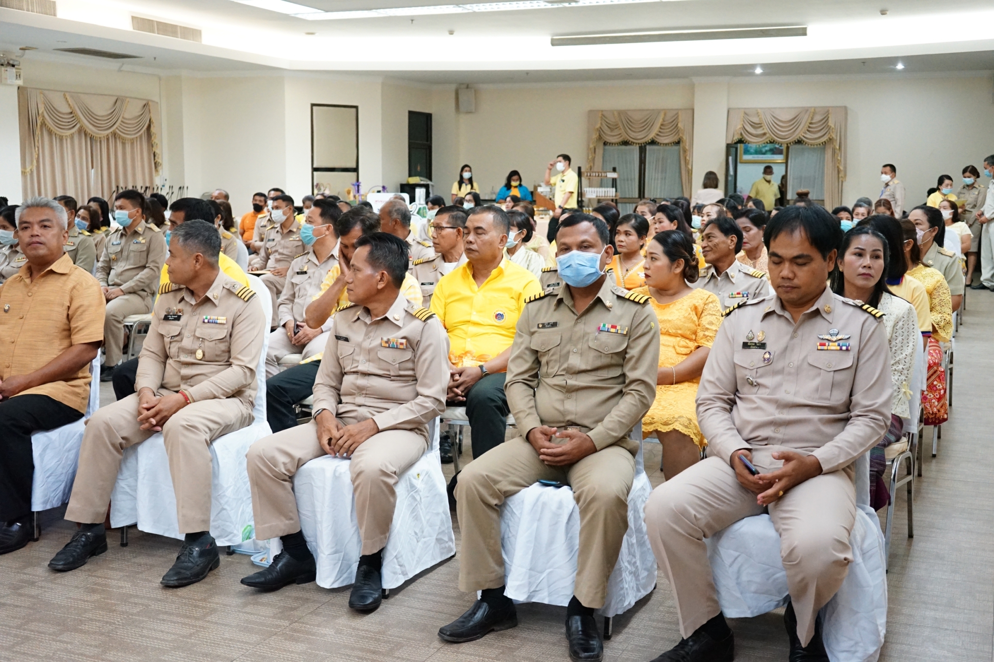 พช.สุราษฎร์ธานี จัดกิจกรรม “มหกรรมรวมพลังคนดีแห่งแผ่นดิน” ประจำปี 2563