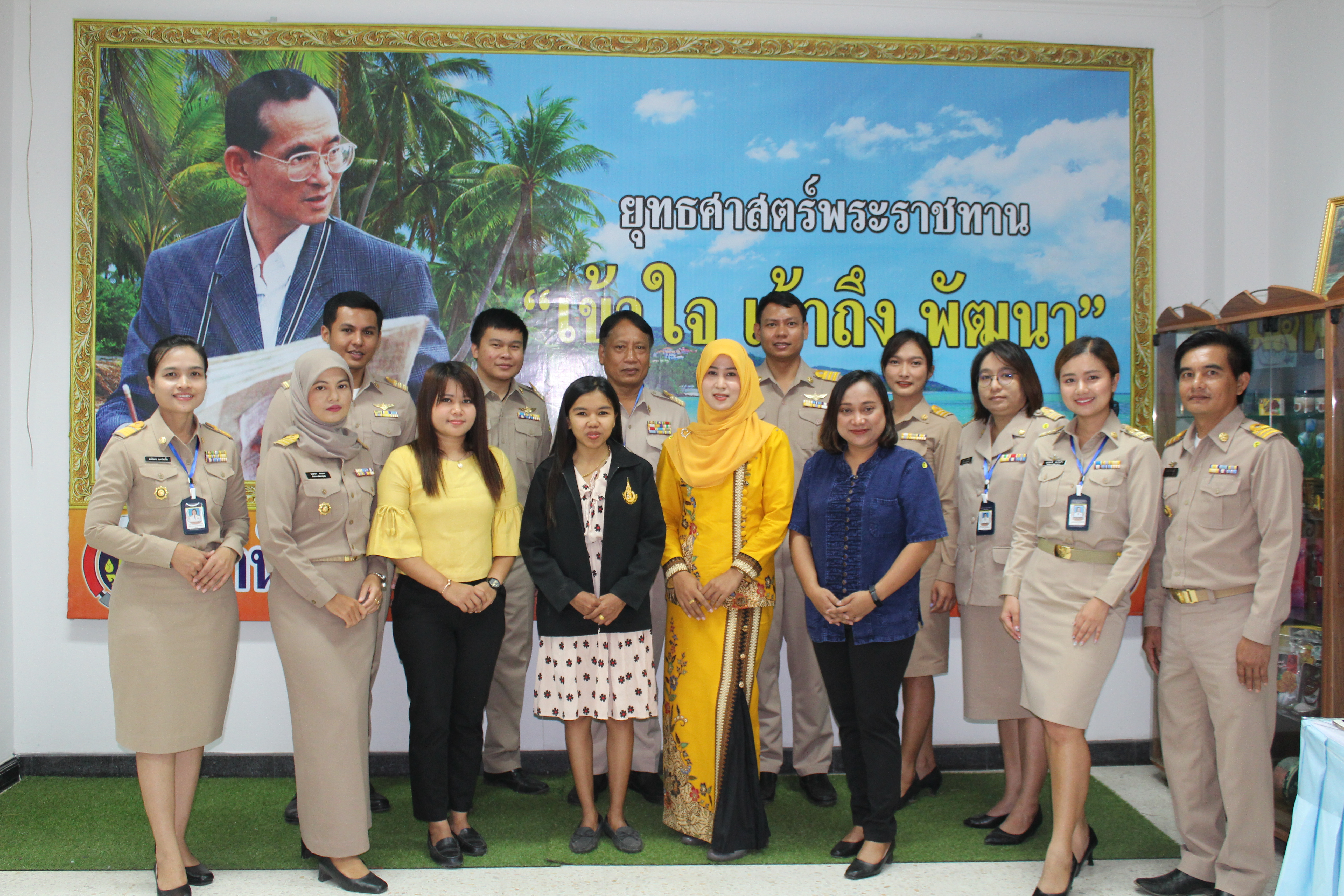 พช.สุราษฎร์ธานี เสริมสร้างคุณธรรมจริยธรรมข้าราชการกรมการพัฒนาชุมชน