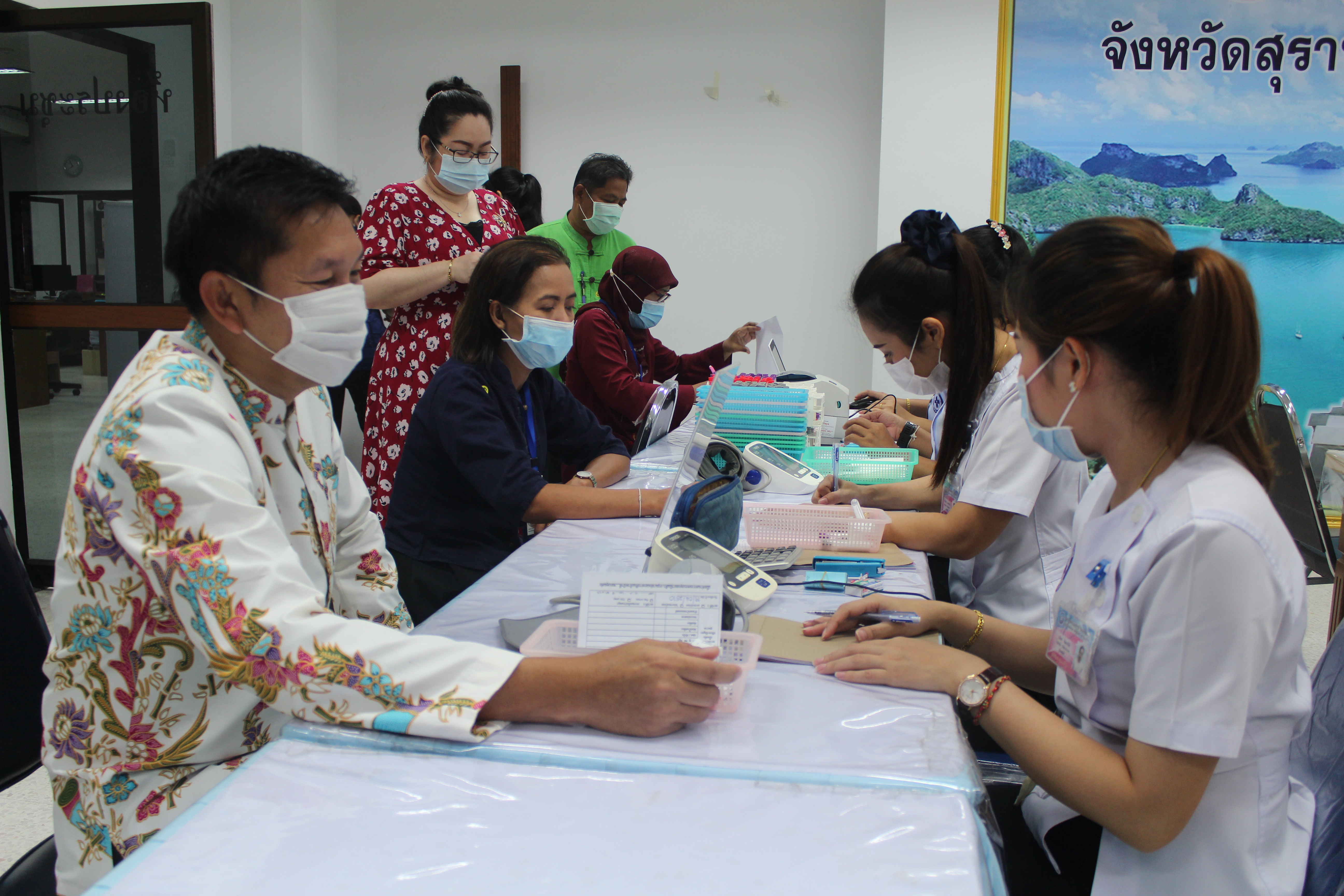 พช.สุราษฎร์ธานี  เติมพลังเชิงรุก มุ่งสร้างความผาสุกแก่องค์กรและบุคลากรข้าราชการสำนักงานพัฒนาชุมชนจังหวัดสุราษฎร์ธานี