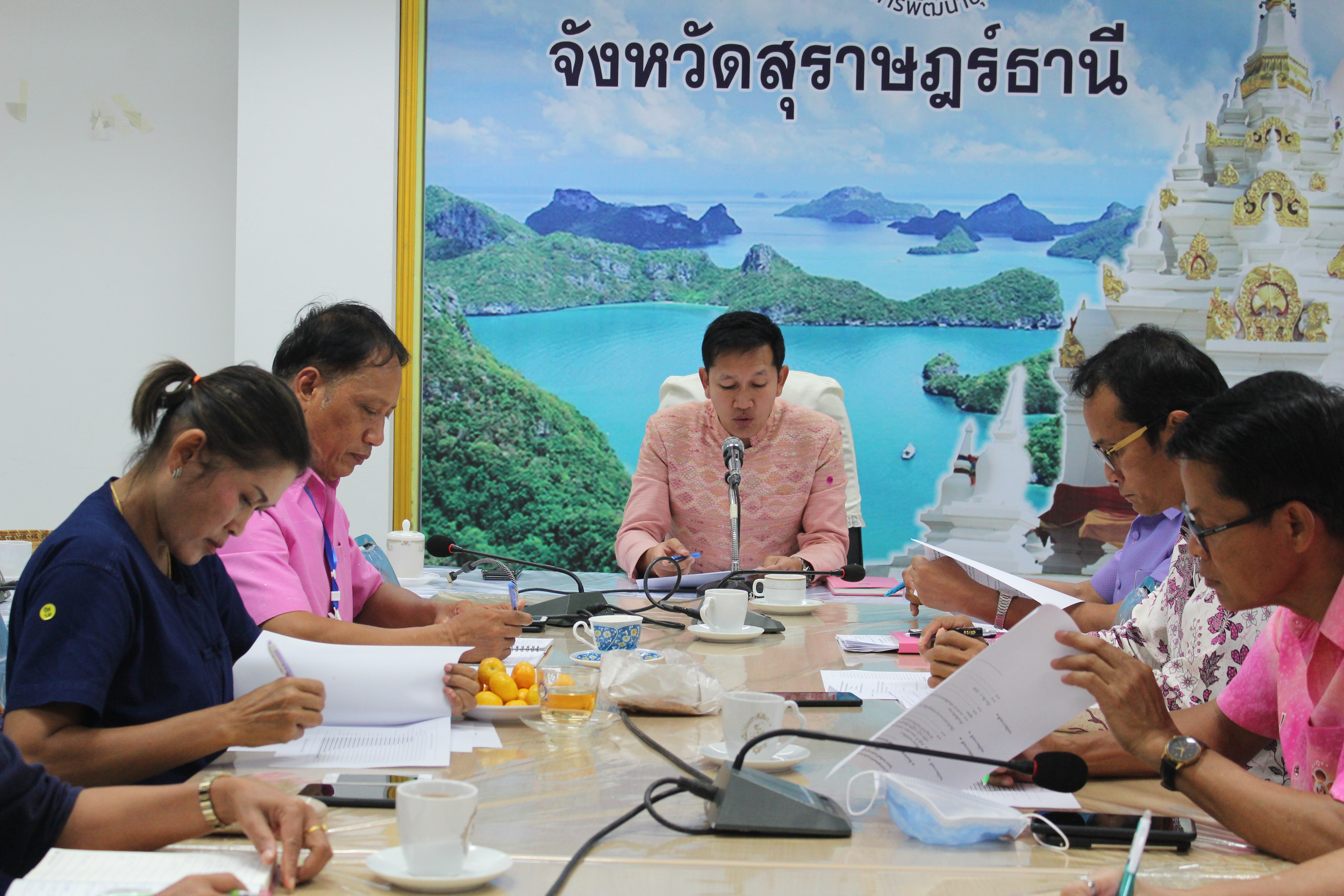 พช.สุราษฎร์ธานี  เตรียมความพร้อมยกระดับองค์ความรู้ใหม่ ๆ แก่ข้าราชการสำนักงานพัฒนาชุมชนจังหวัดสุราษฎร์ธานี