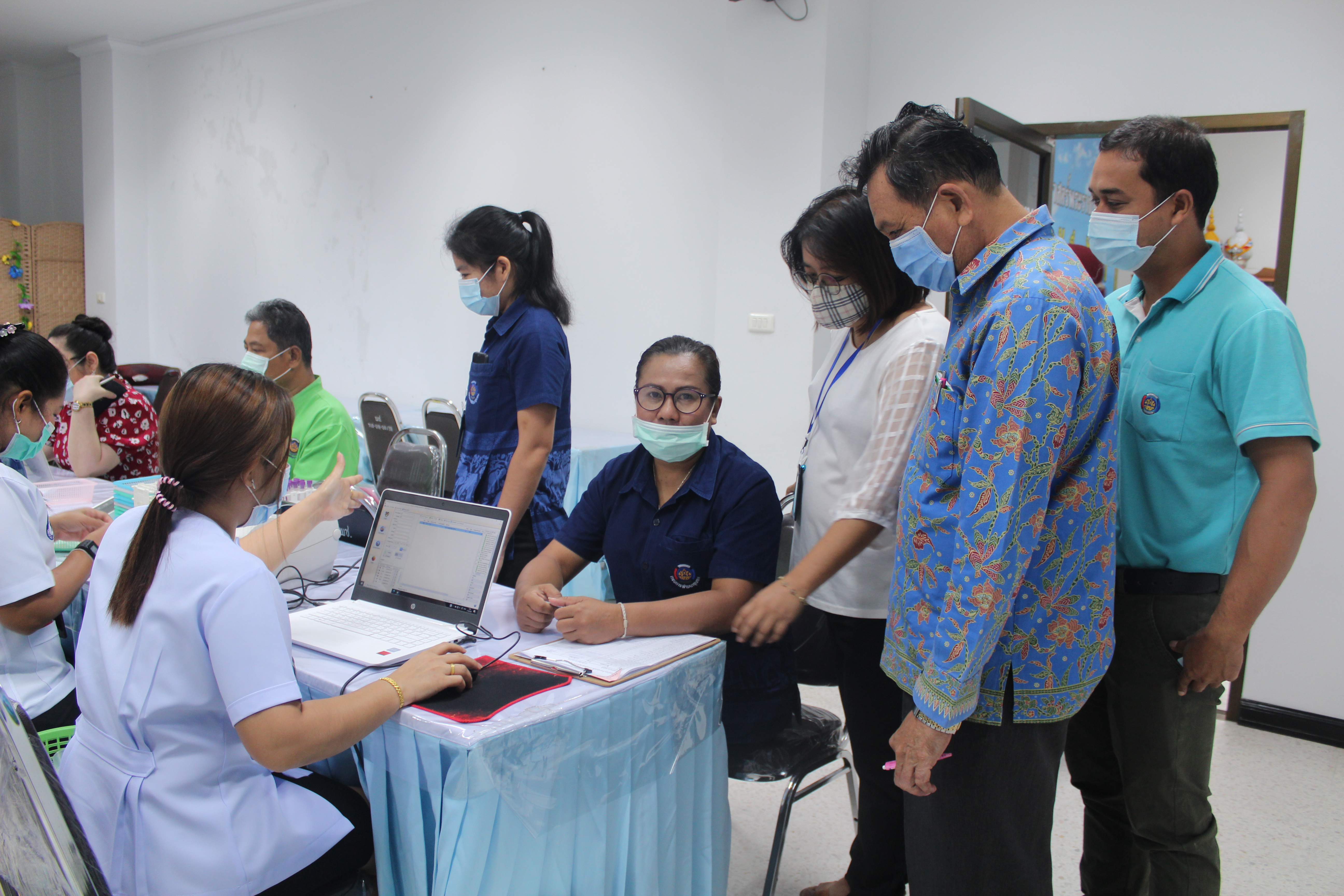 พช.สุราษฎร์ธานี  เติมพลังเชิงรุก มุ่งสร้างความผาสุกแก่องค์กรและบุคลากรข้าราชการสำนักงานพัฒนาชุมชนจังหวัดสุราษฎร์ธานี