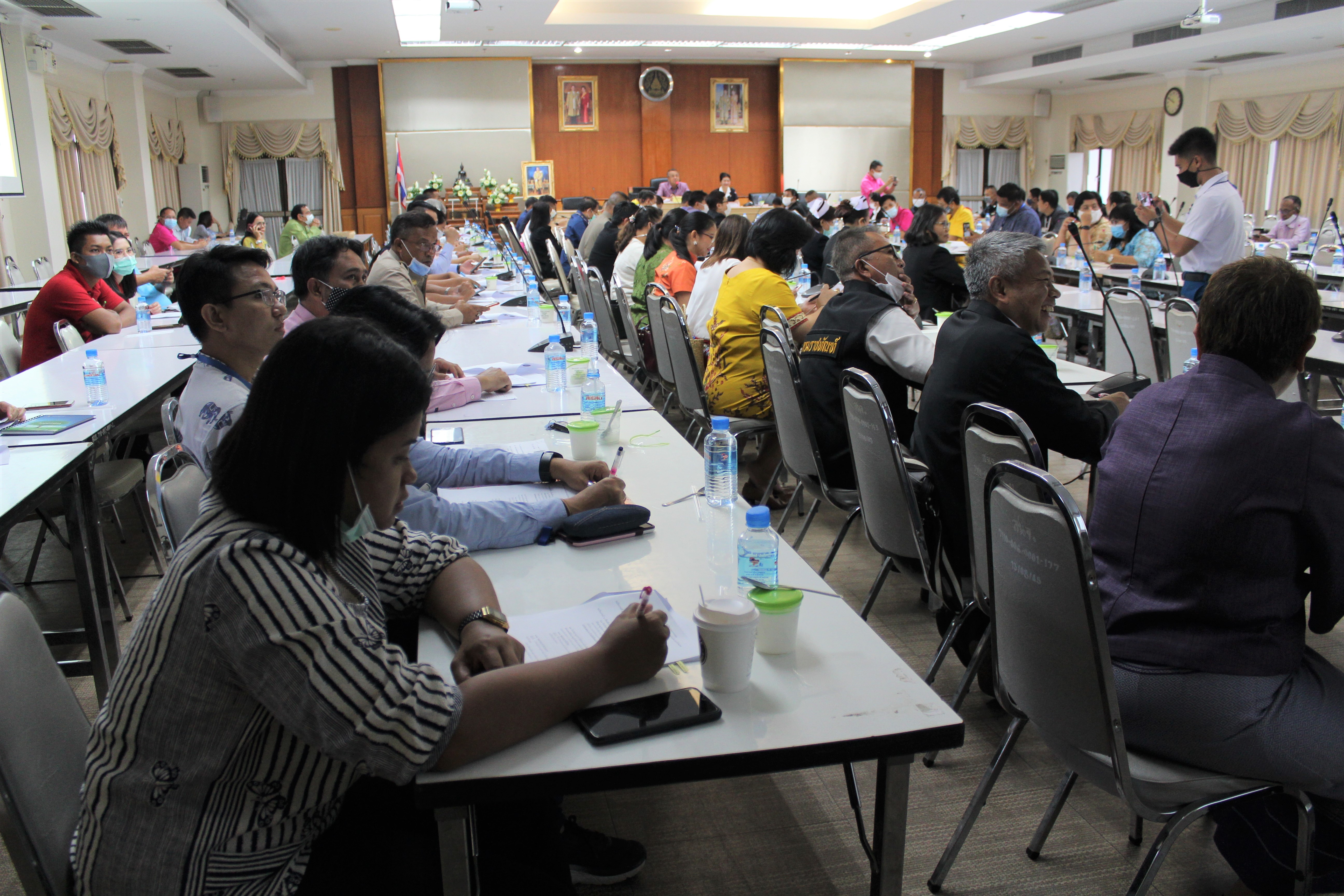 พจ.ประชุมคณะกรรมการจัดงานของดีเมืองสุราษฎร์และกาชาดจังหวัด ประจำปี 2564