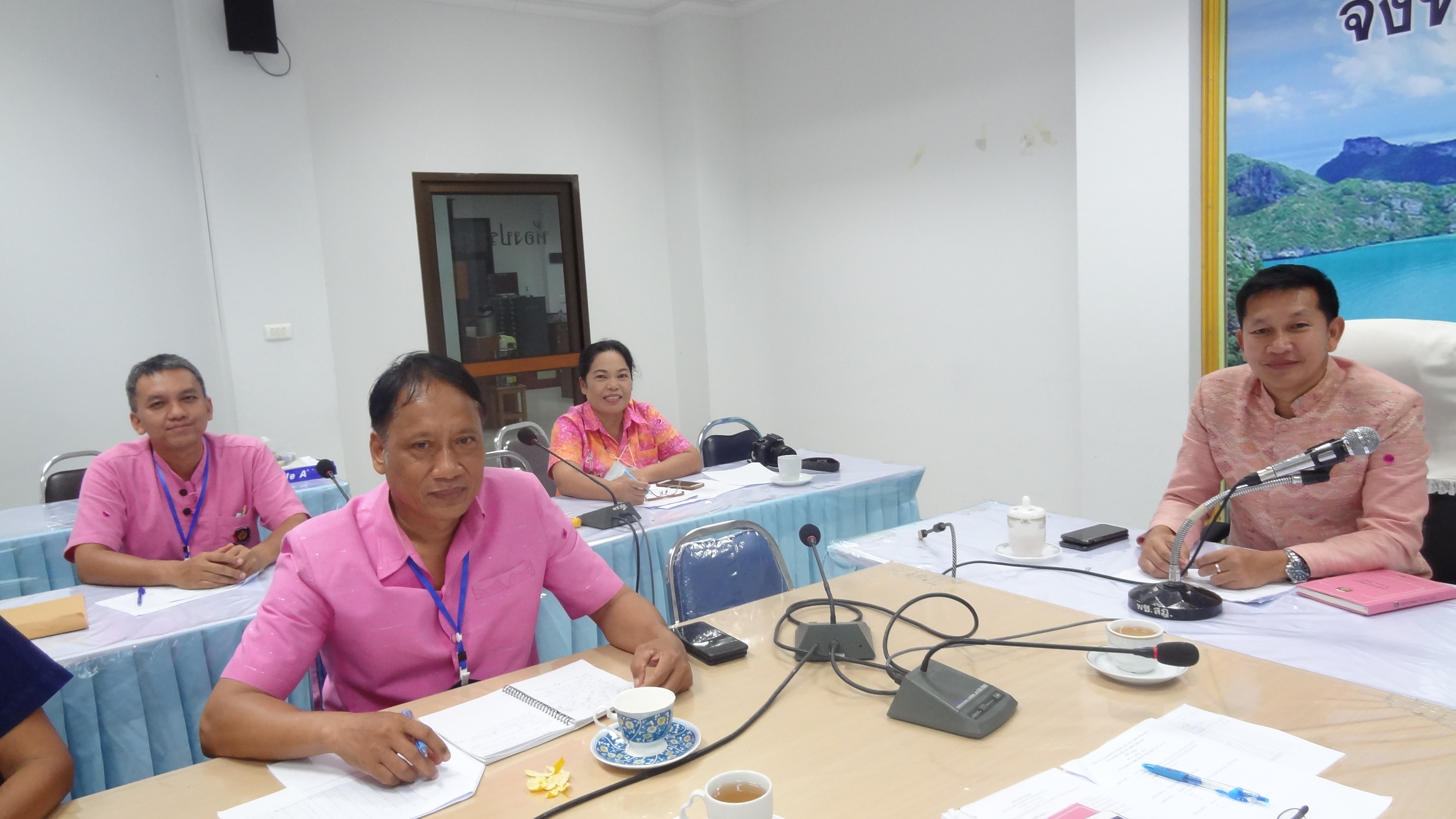 พช.สุราษฎร์ธานี  เตรียมความพร้อมยกระดับองค์ความรู้ใหม่ ๆ แก่ข้าราชการสำนักงานพัฒนาชุมชนจังหวัดสุราษฎร์ธานี