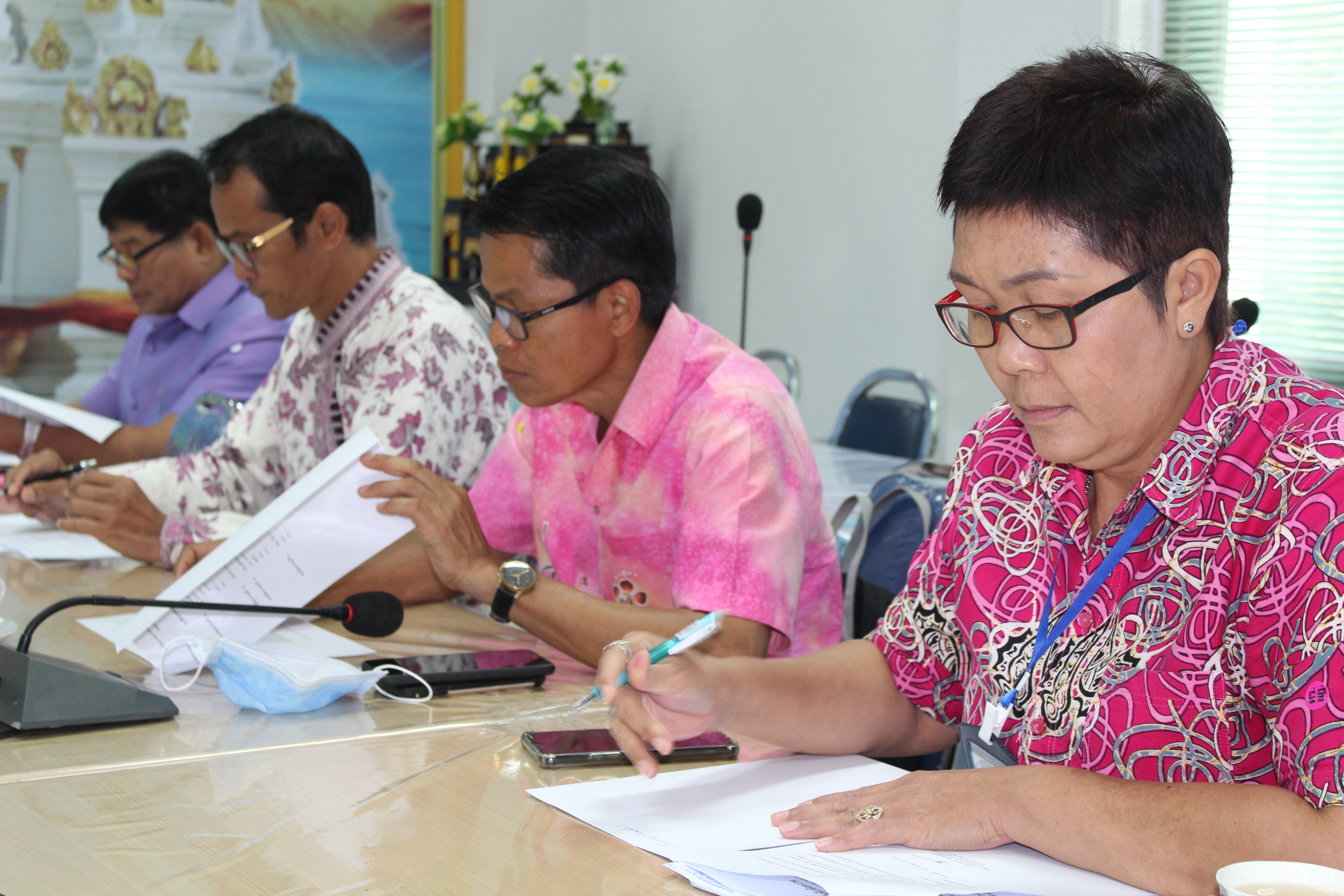 พช.สุราษฎร์ธานี  เตรียมความพร้อมยกระดับองค์ความรู้ใหม่ ๆ แก่ข้าราชการสำนักงานพัฒนาชุมชนจังหวัดสุราษฎร์ธานี