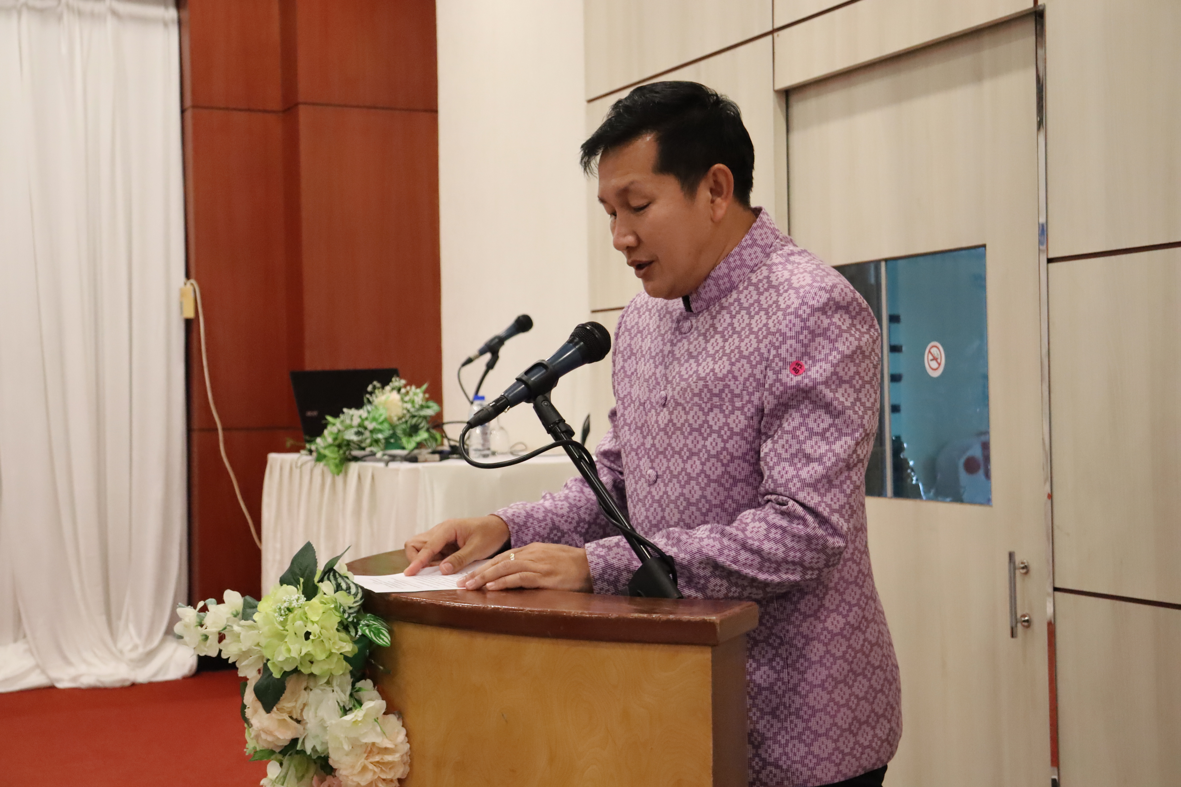 พช.สุราษฎร์ธานี  เสริมเขี้ยวเล็บ ก่อนเดินหน้างานชุมชน TO BE NUMBER ONE