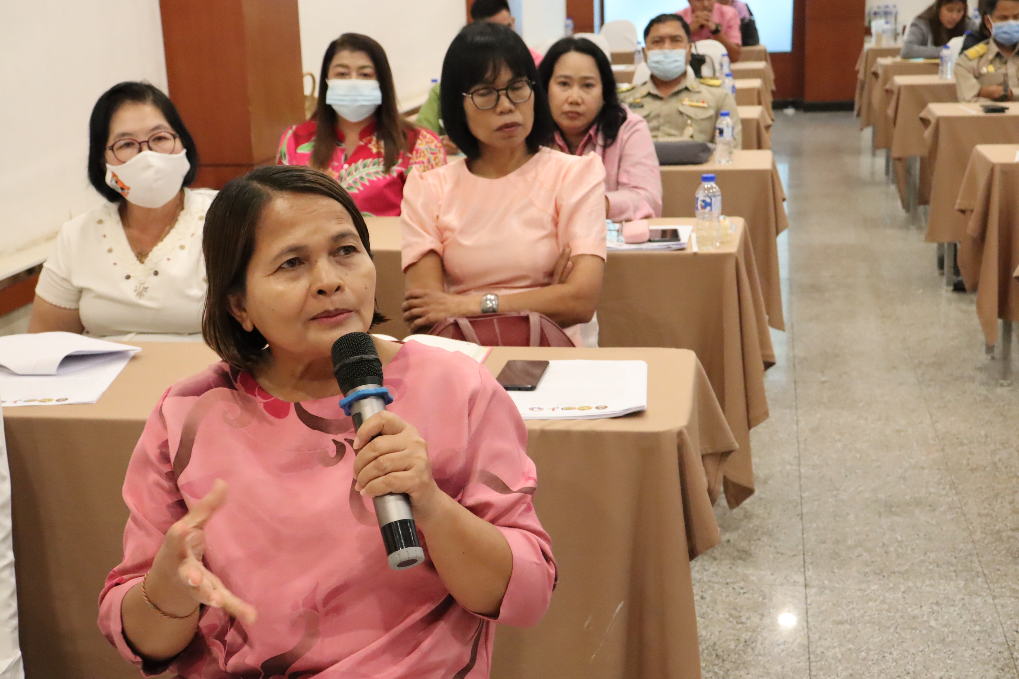 พช.สุราษฎร์ธานี  เสริมเขี้ยวเล็บ ก่อนเดินหน้างานชุมชน TO BE NUMBER ONE