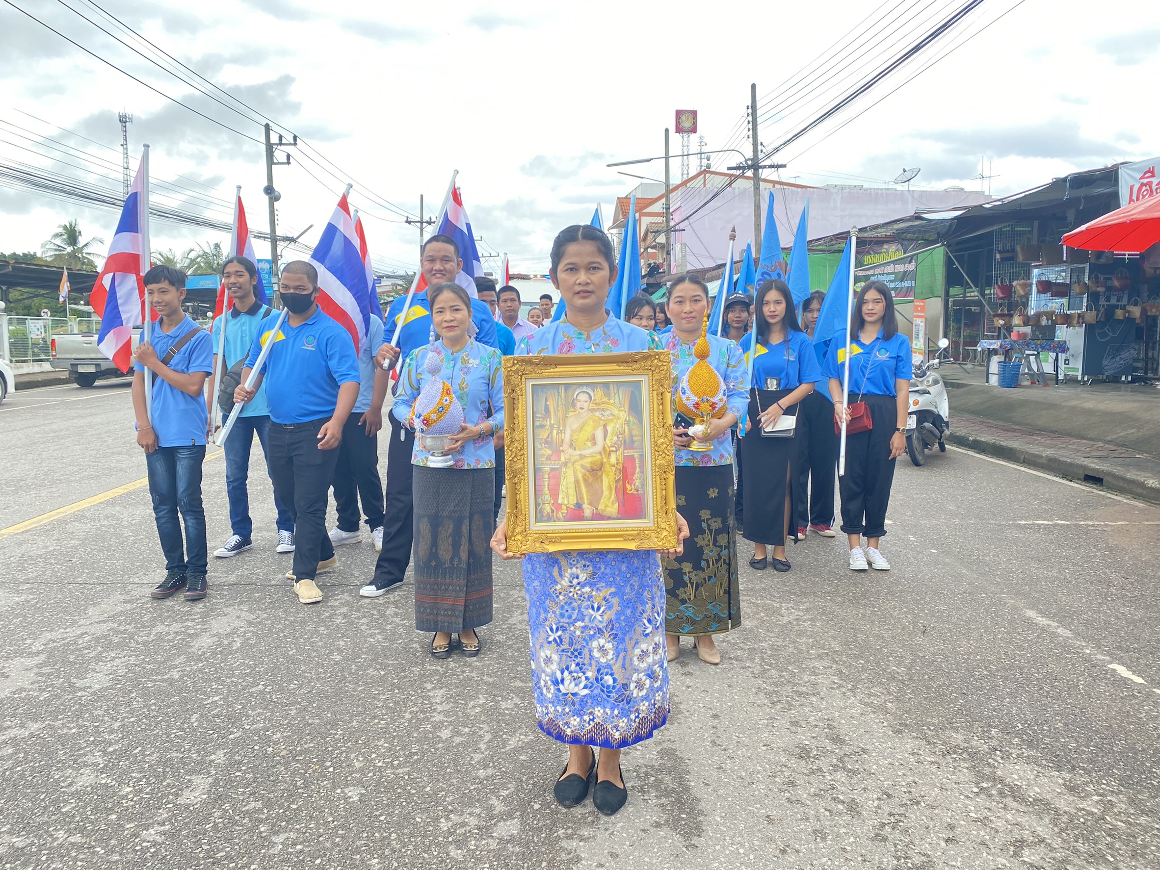 พัฒนาชุมชนจังหวัดสุราษฎร์ธานี ร่วมสืบสาน รักษา ต่อยอด กิจกรรมกองทุนแม่ของแผ่นดิน กองทุนแห่งศรัทธาและกองทุนแห่งปัญญา
